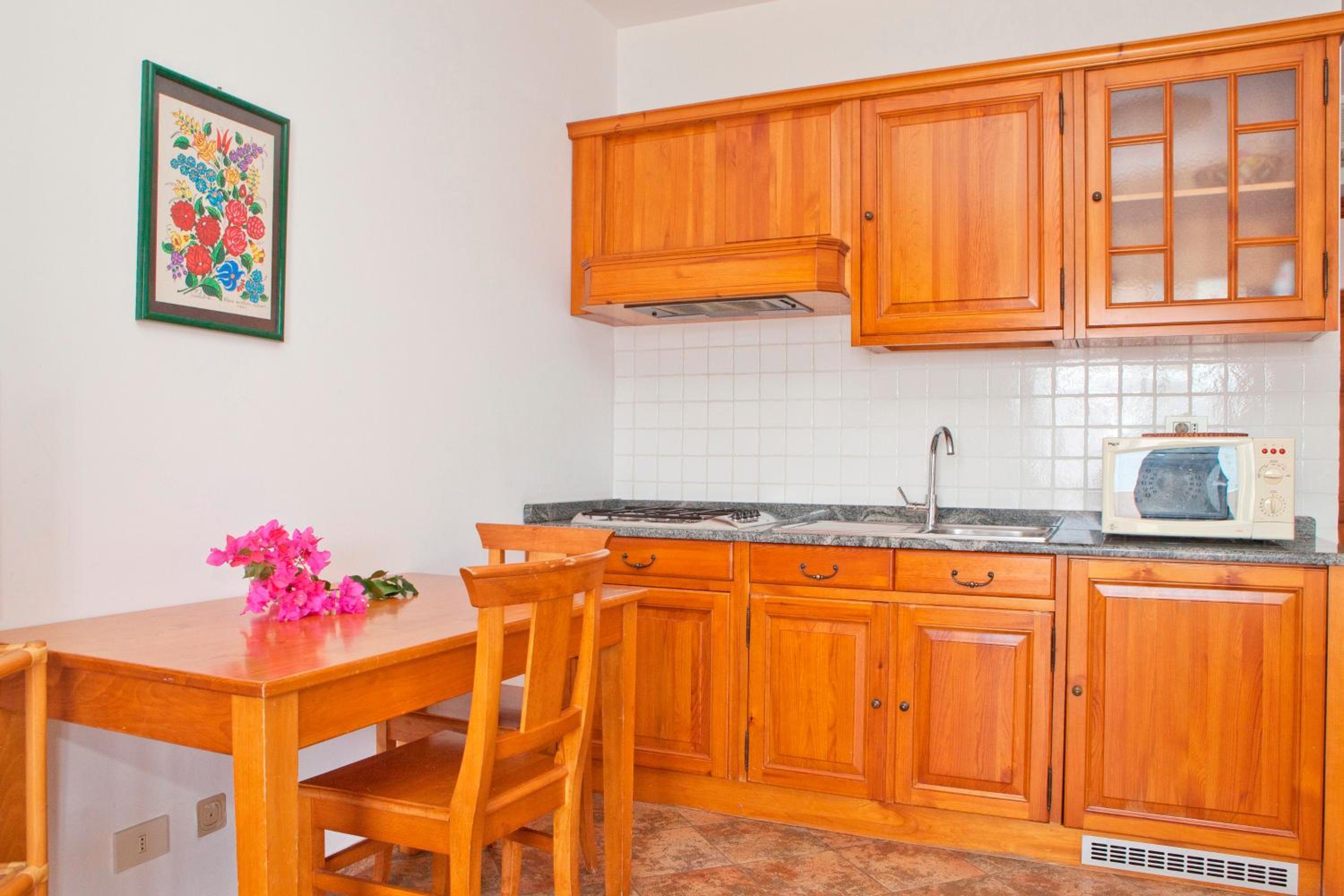 Standard Double Room with Kitchenette photo 2