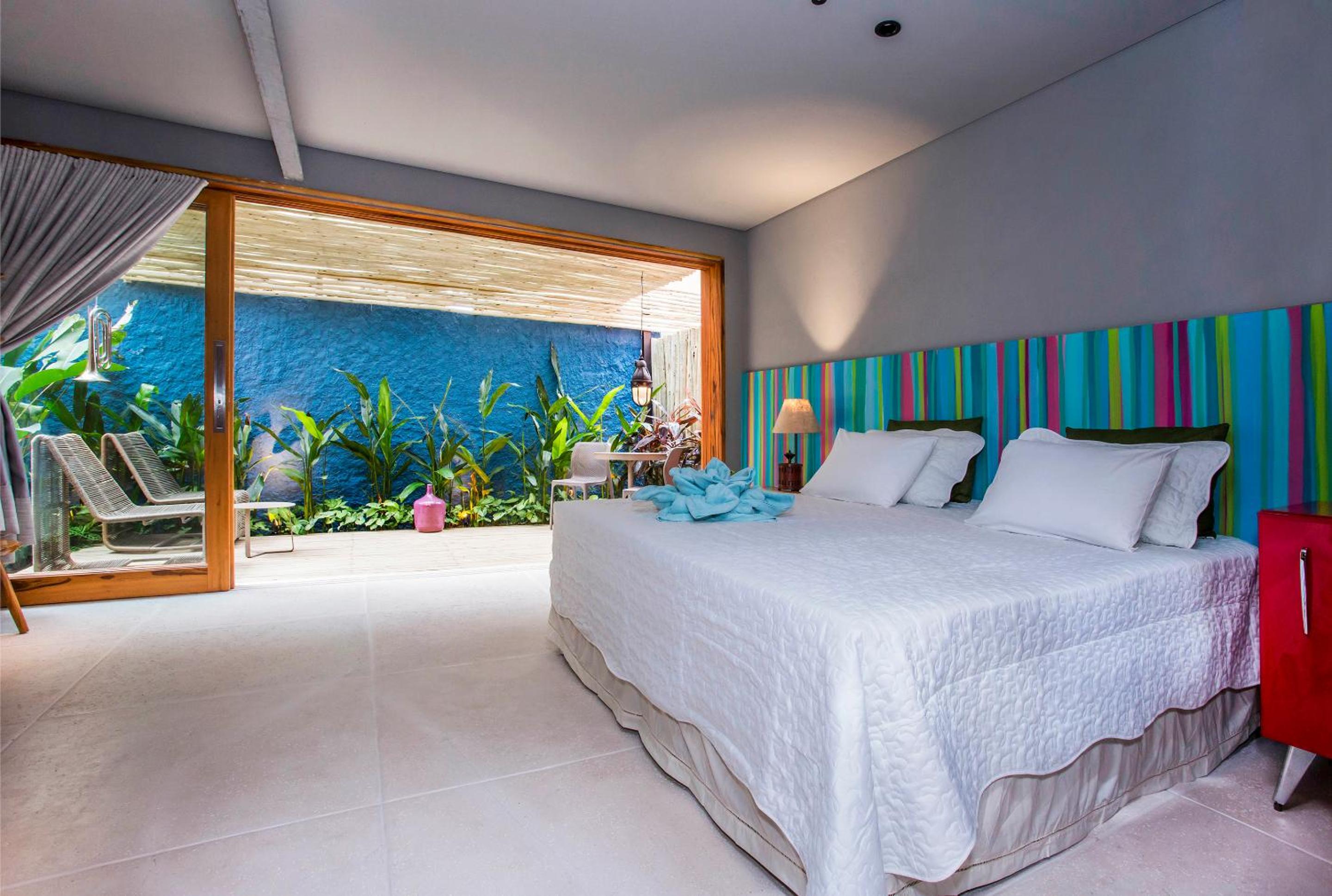 Master Suite with Garden View photo 3