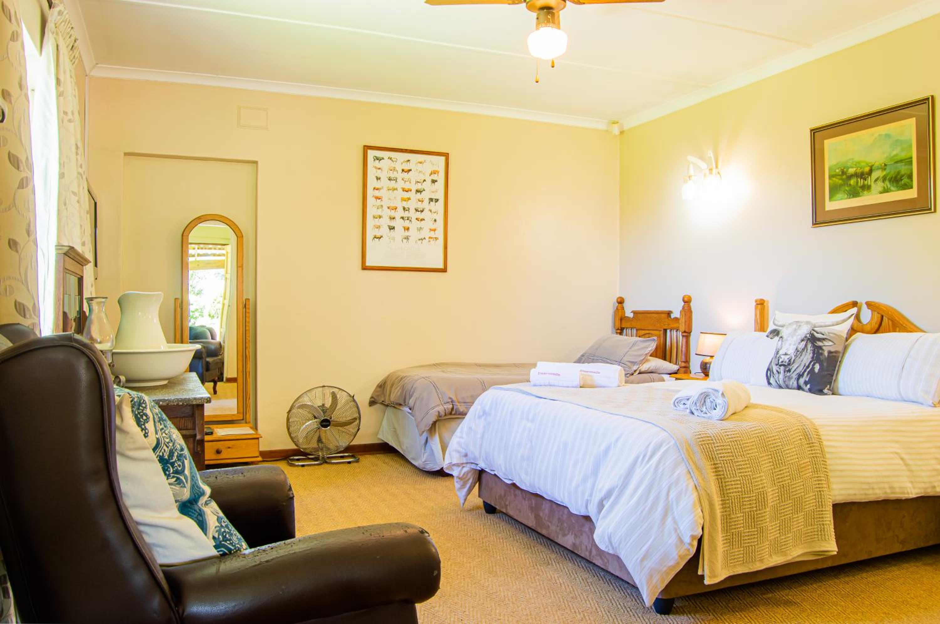 Deluxe Queen Room - Photo 1