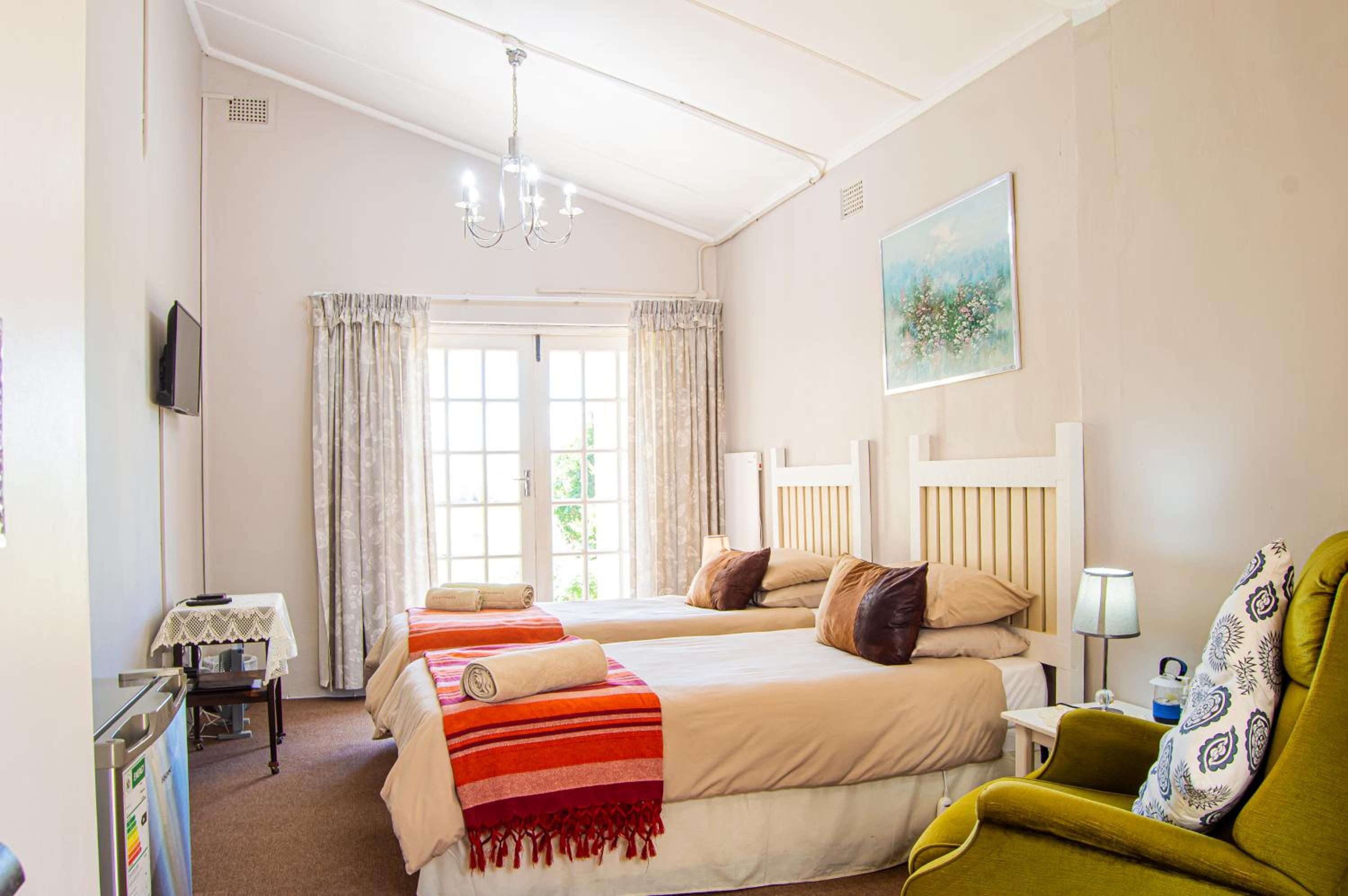 Superior Twin Room with Garden View photo 1