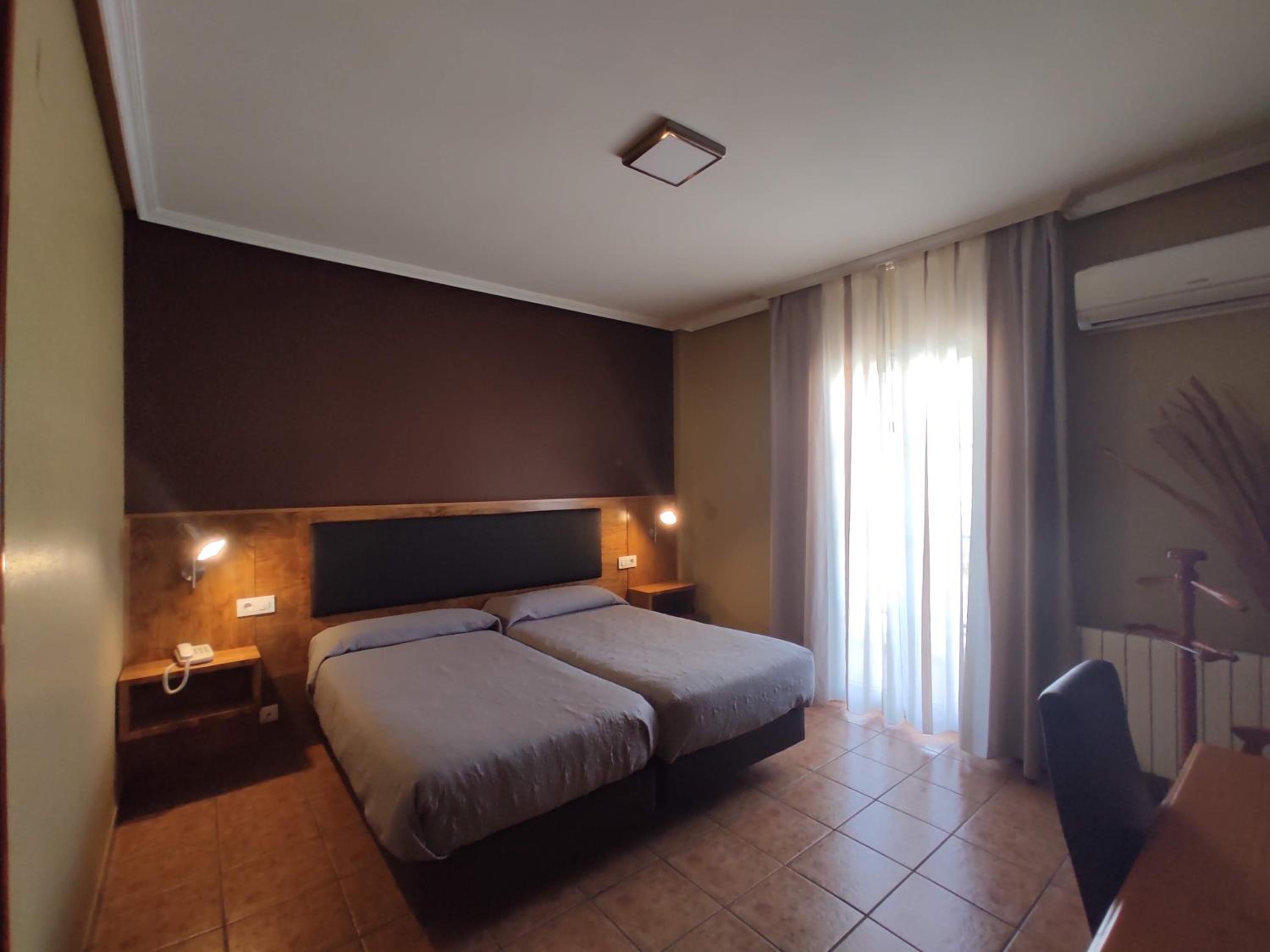 Habitación Doble con Cama Extra