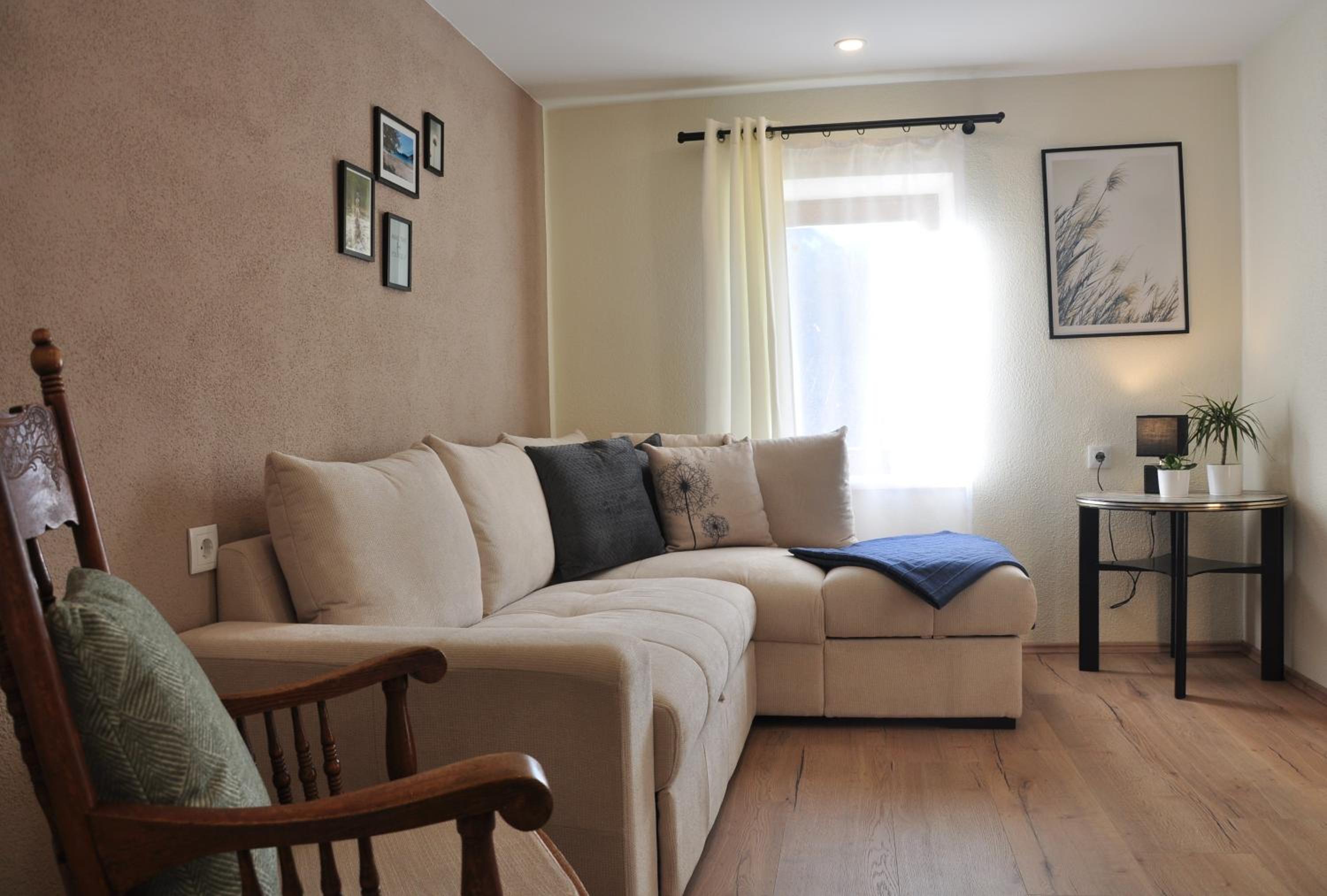 Apartment with Garden View