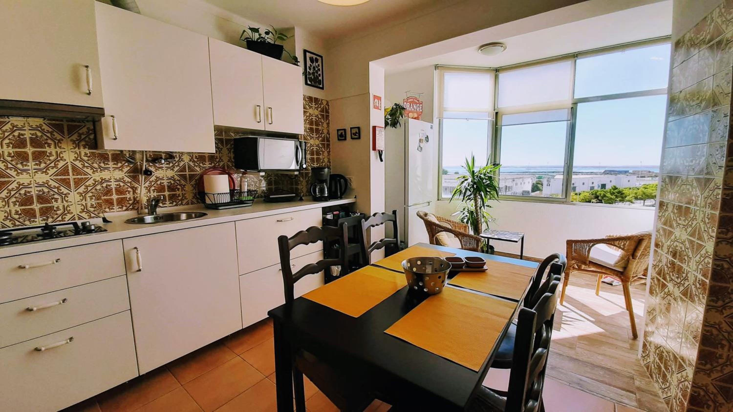 Apartment with Sea View - Photo 19