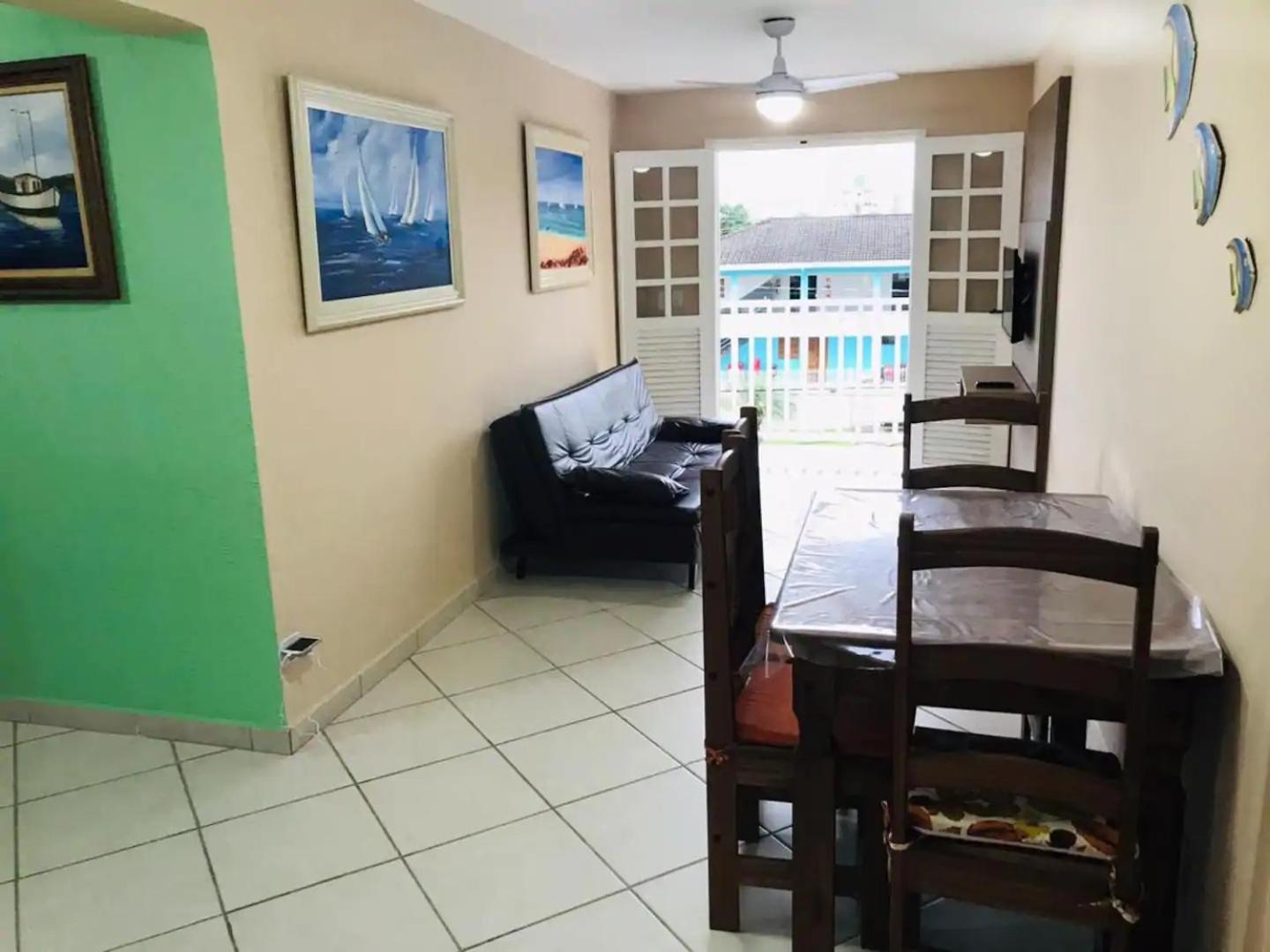 Apartment with Balcony - Photo 10