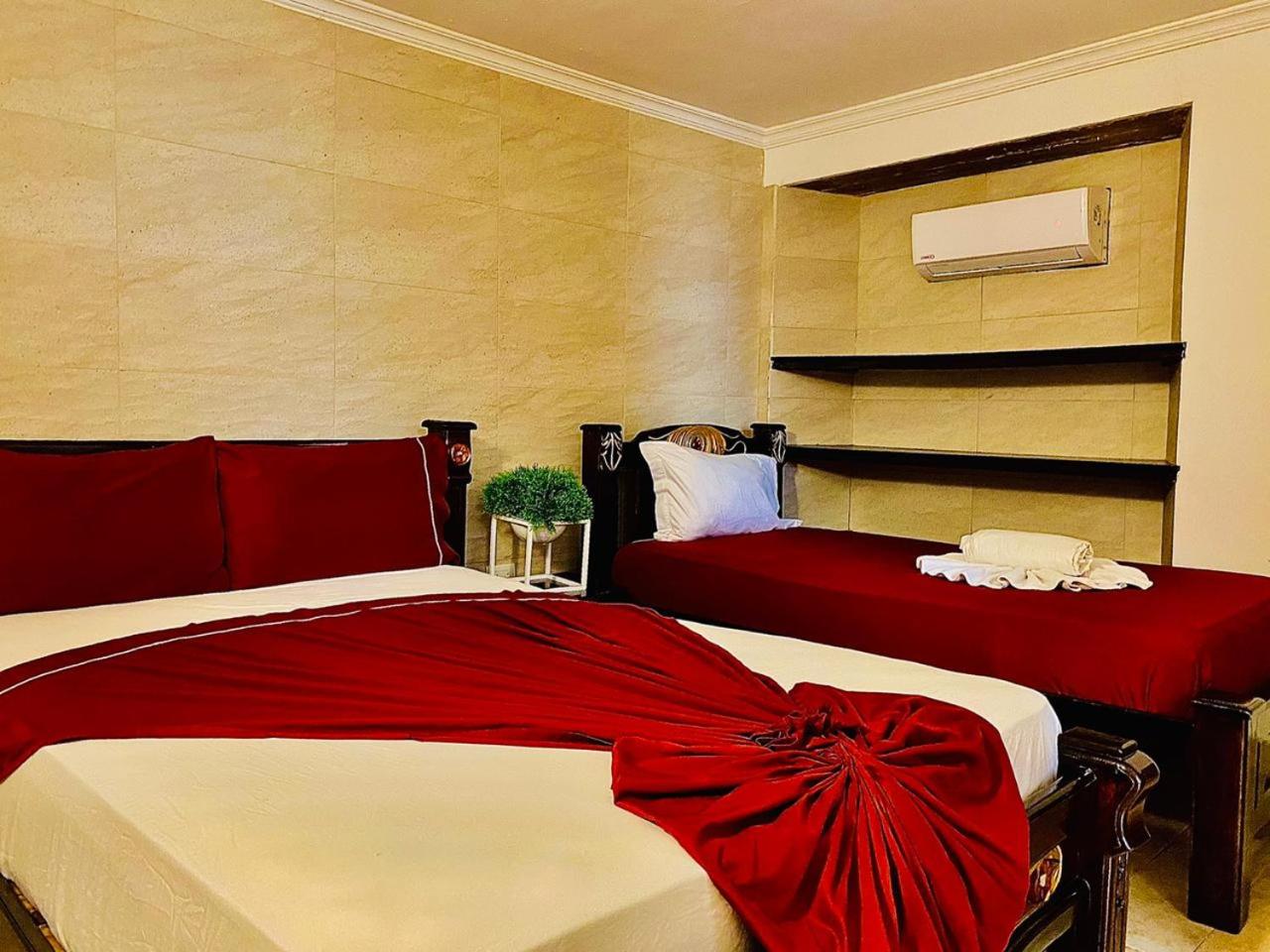 Triple Room with Private Bathroom
