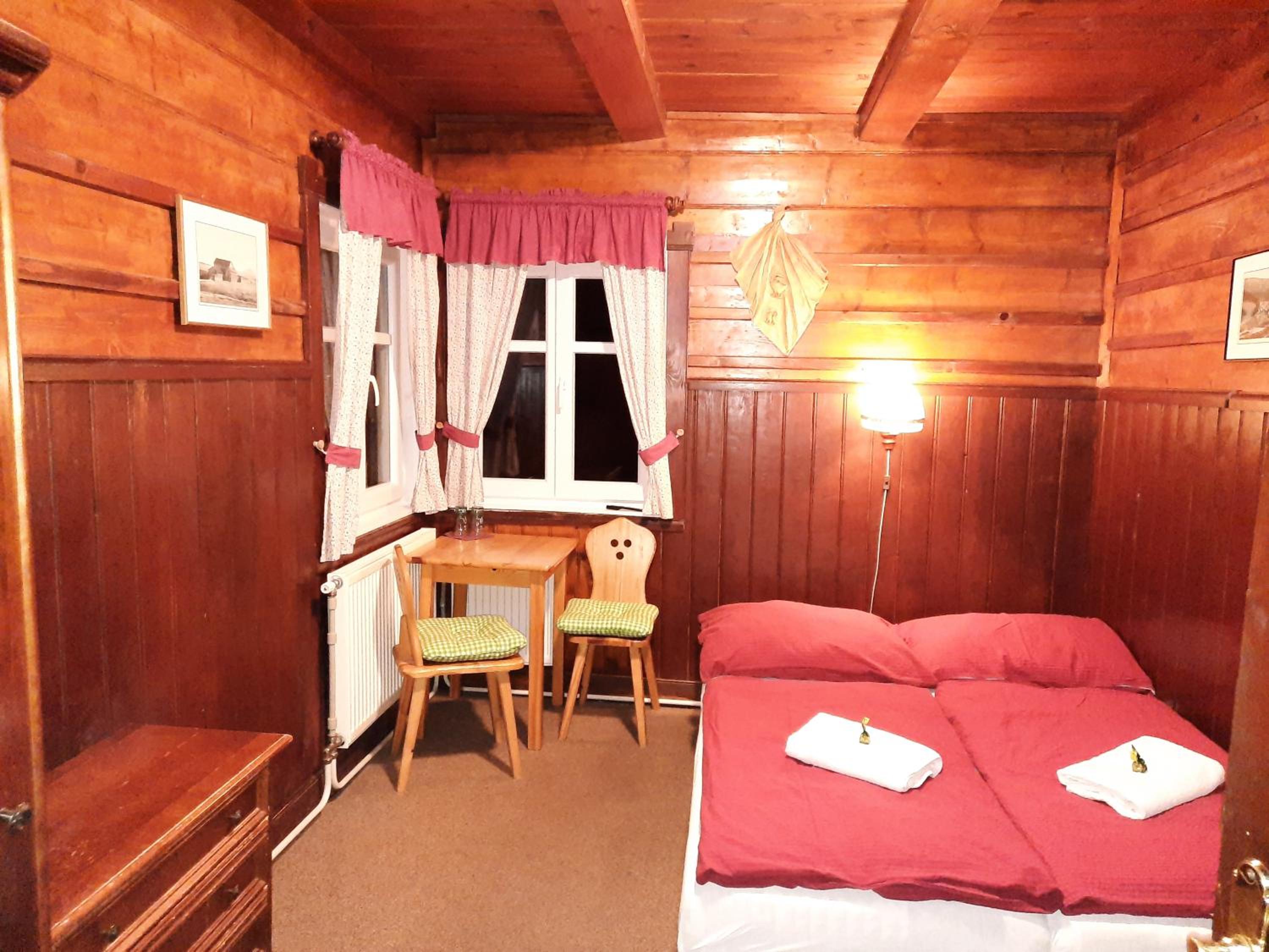 Double Room - Photo 7