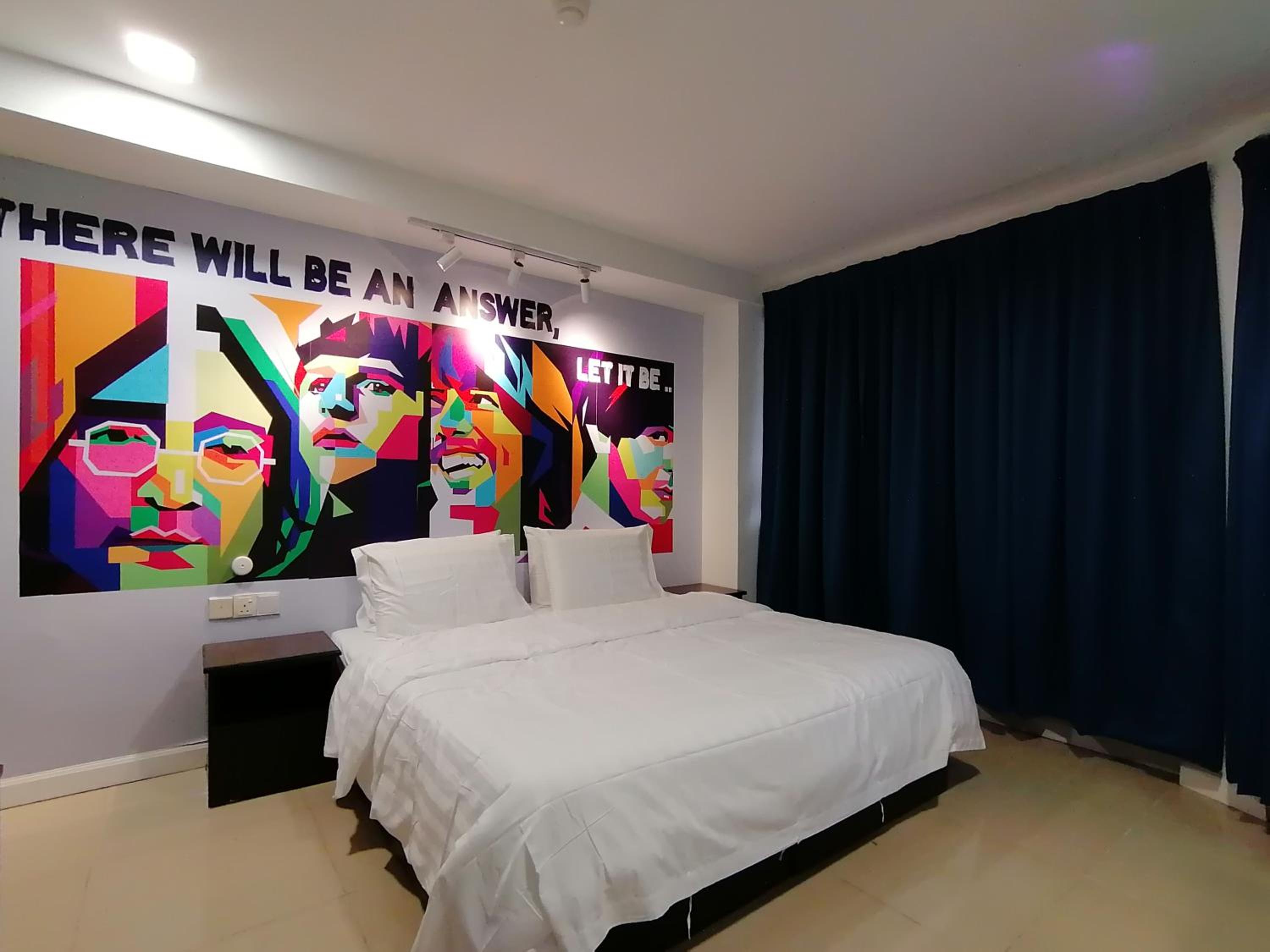 Deluxe King Room