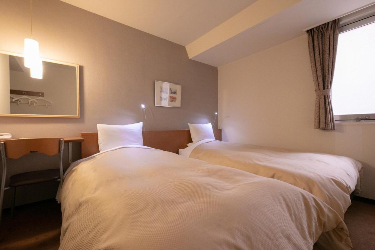 Twin Room - Non-Smoking