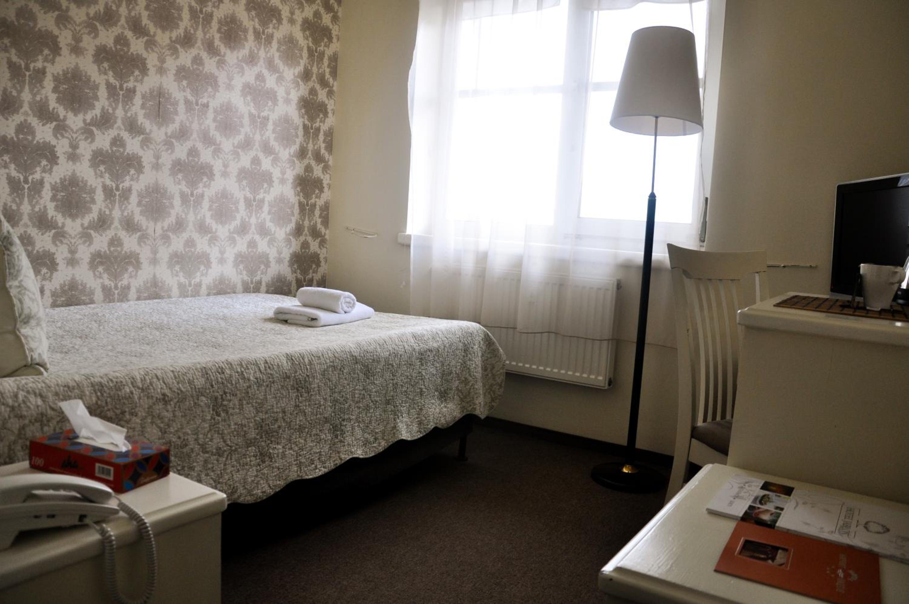 Single Room photo 3