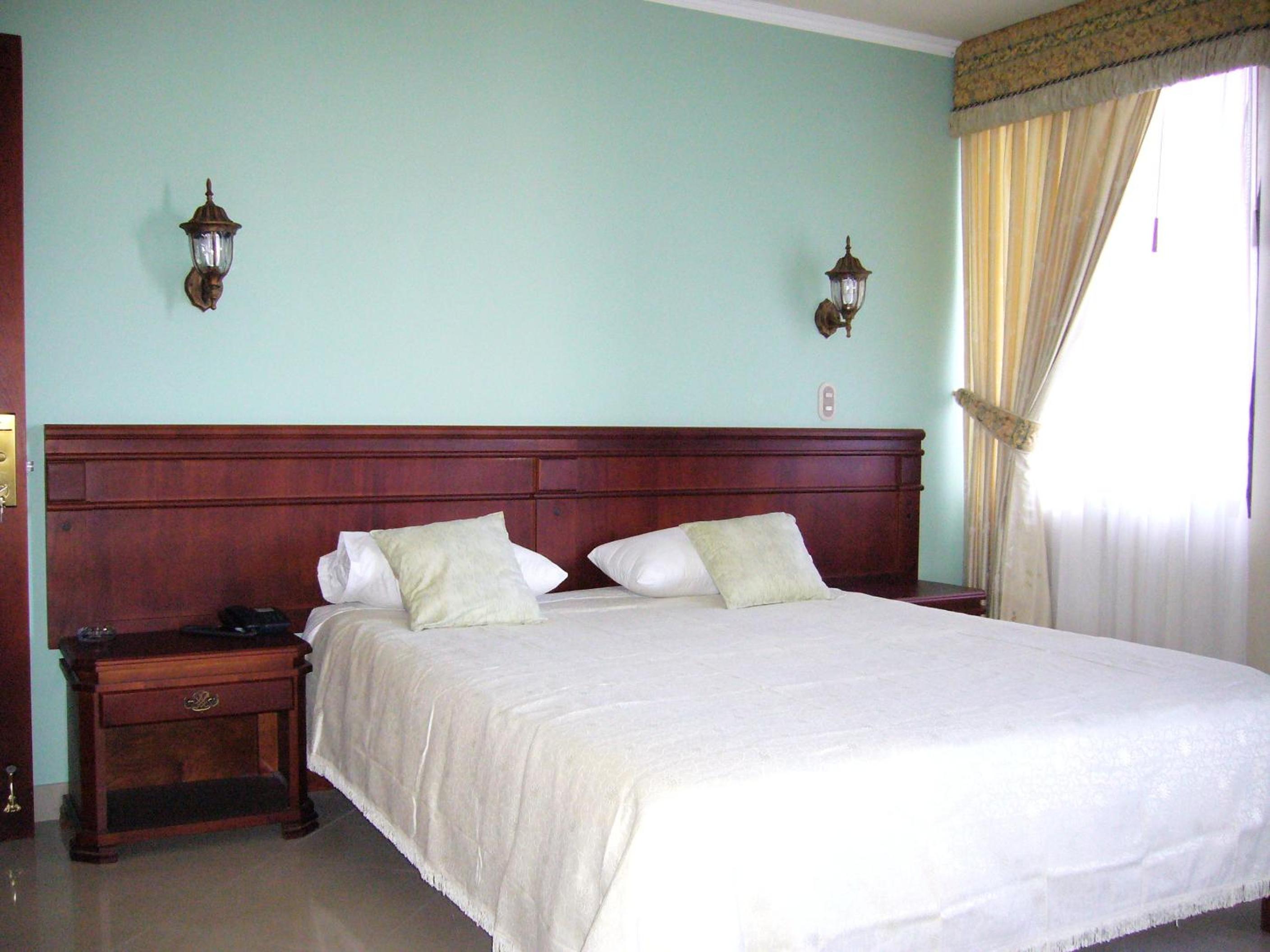 Double or Twin Room photo 2