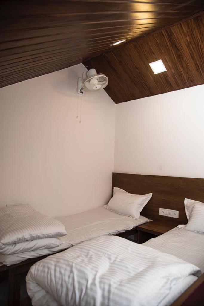 Deluxe Family Room - Photo 4
