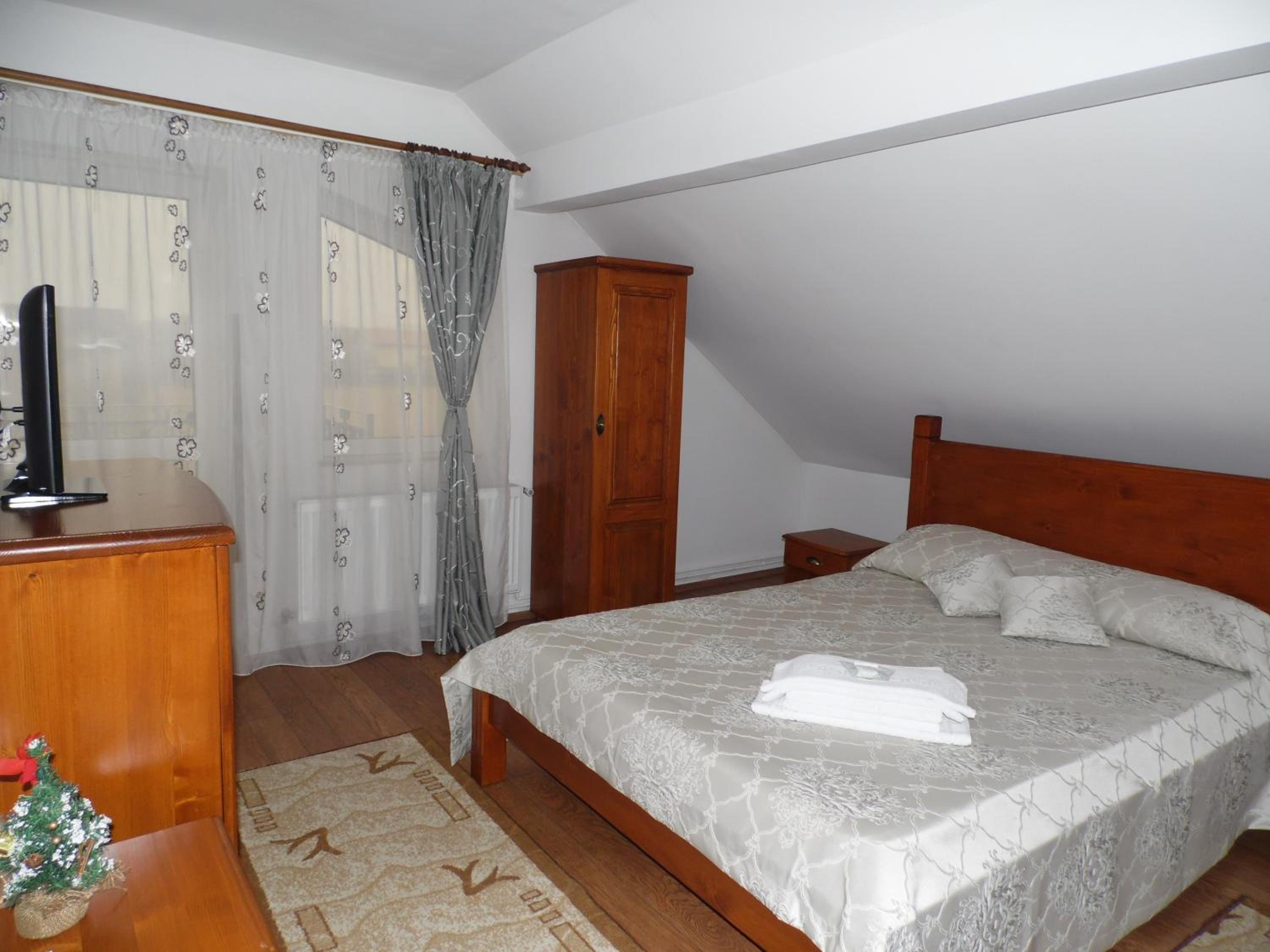 Suite with Mountain View - Photo 1