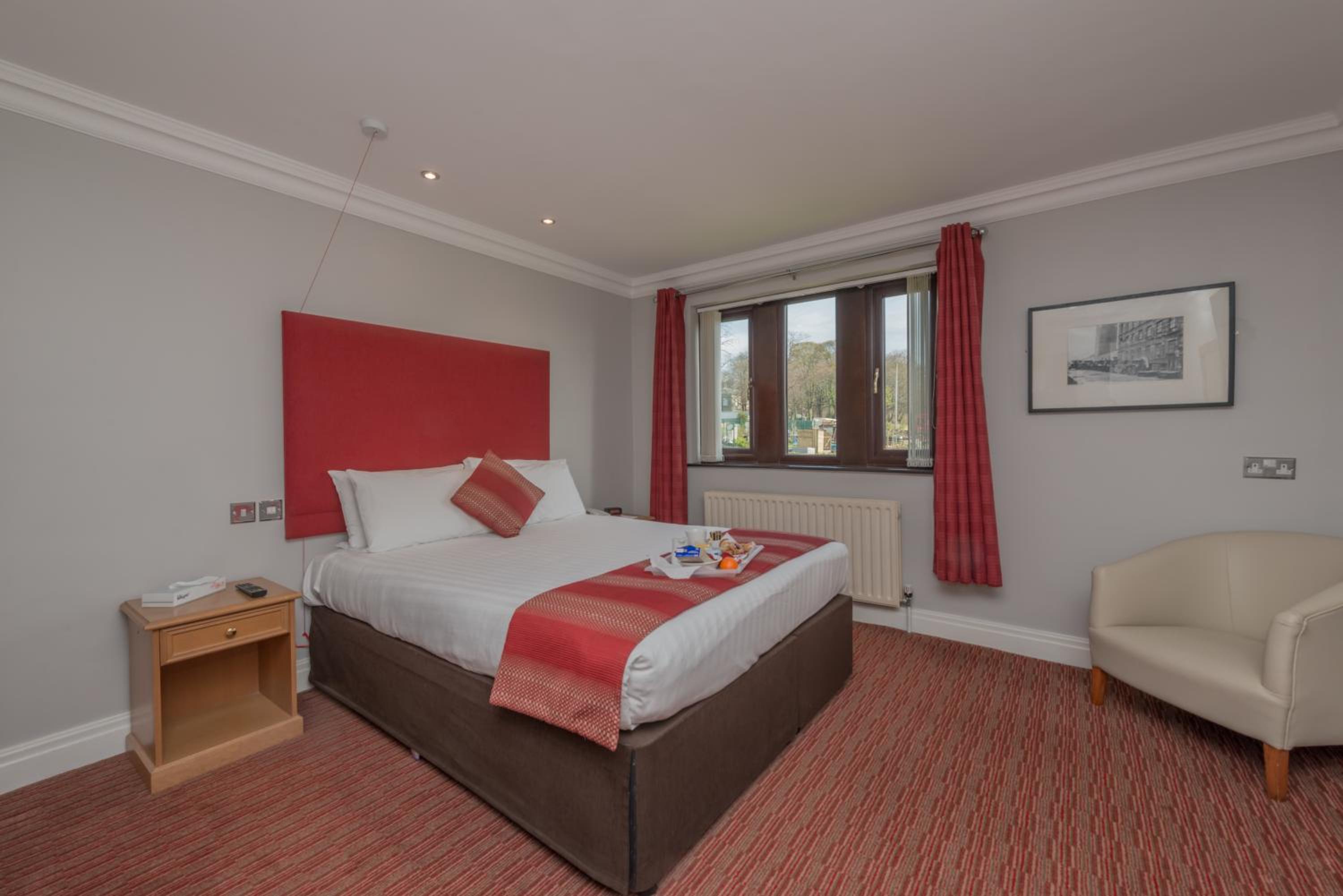 King Room - Disability Access/Non-Smoking - Photo 3