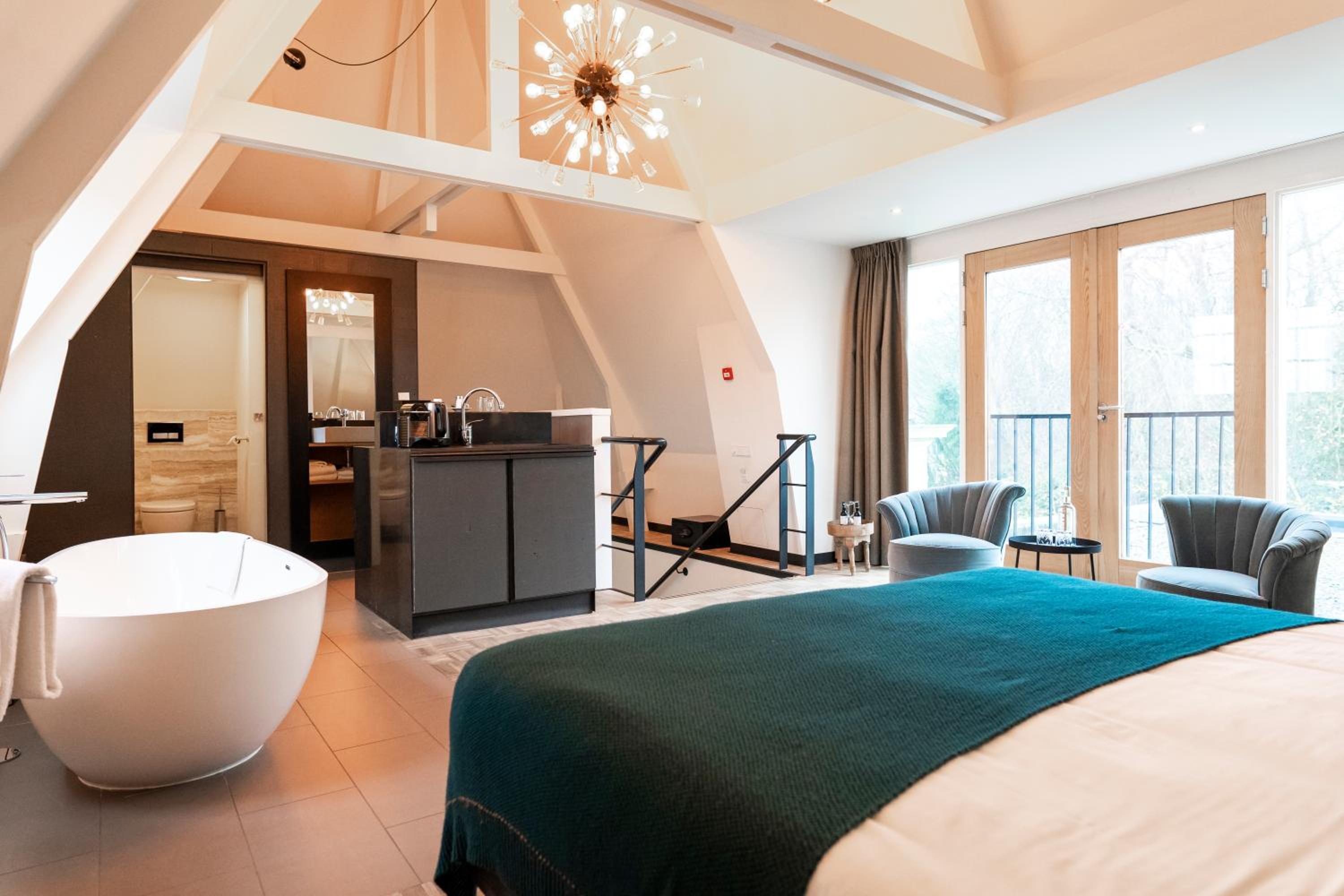 Superior Suite photo 1