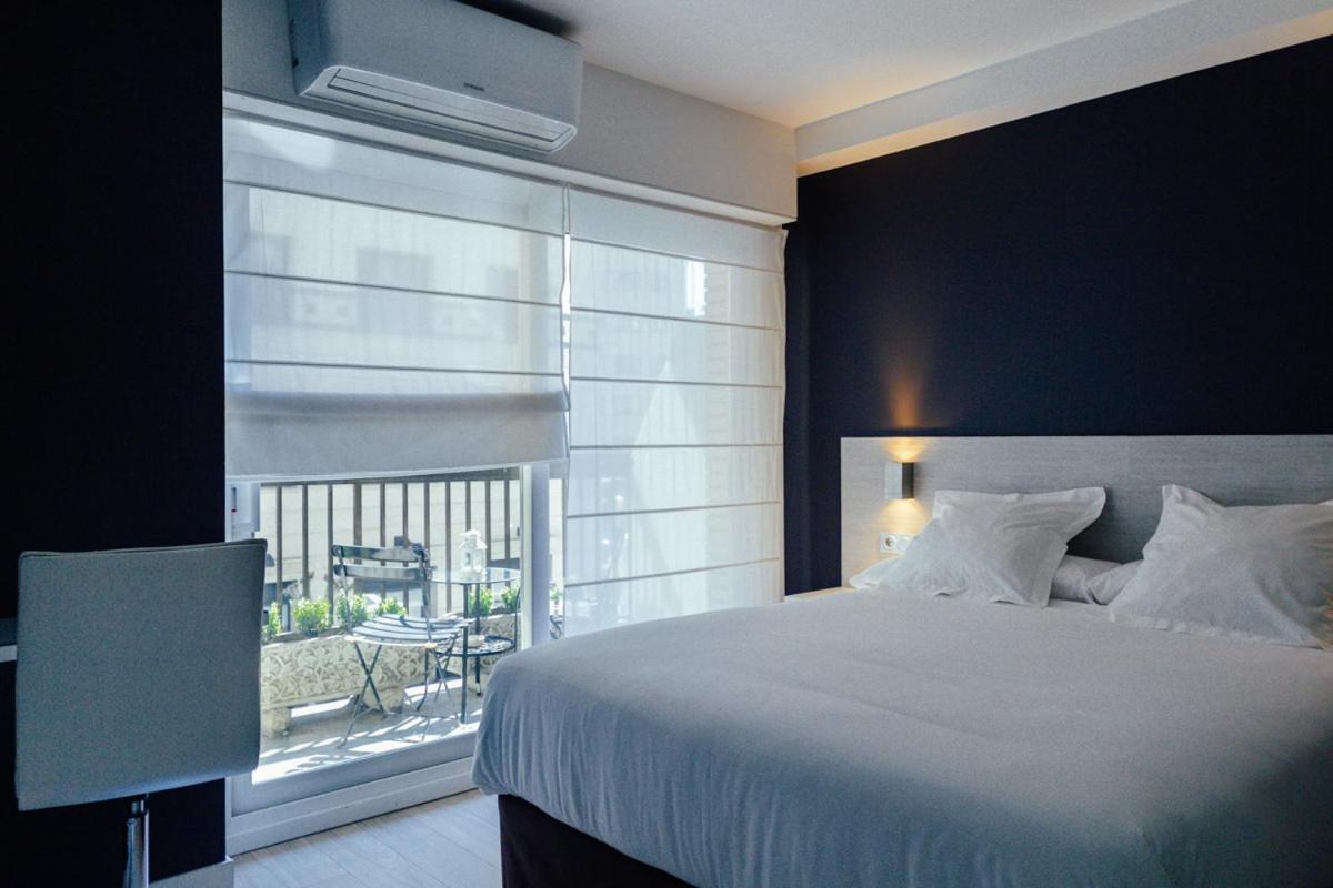 Habitación Doble Superior con Balcón - Sin Limpieza Diaria