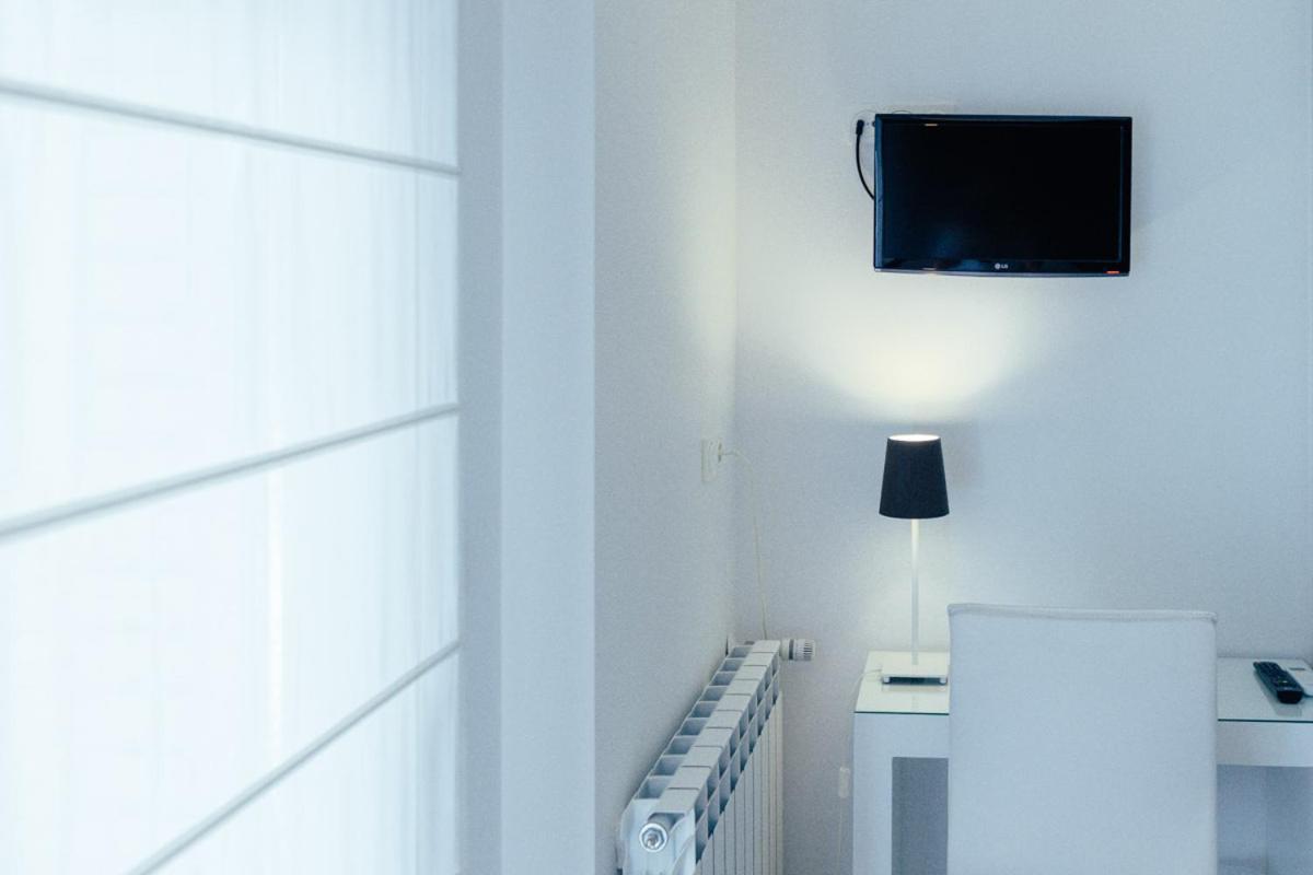 Habitación Doble con Balcón - Sin Limpieza Diaria