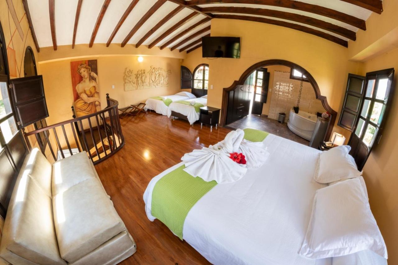 Quadruple Suite