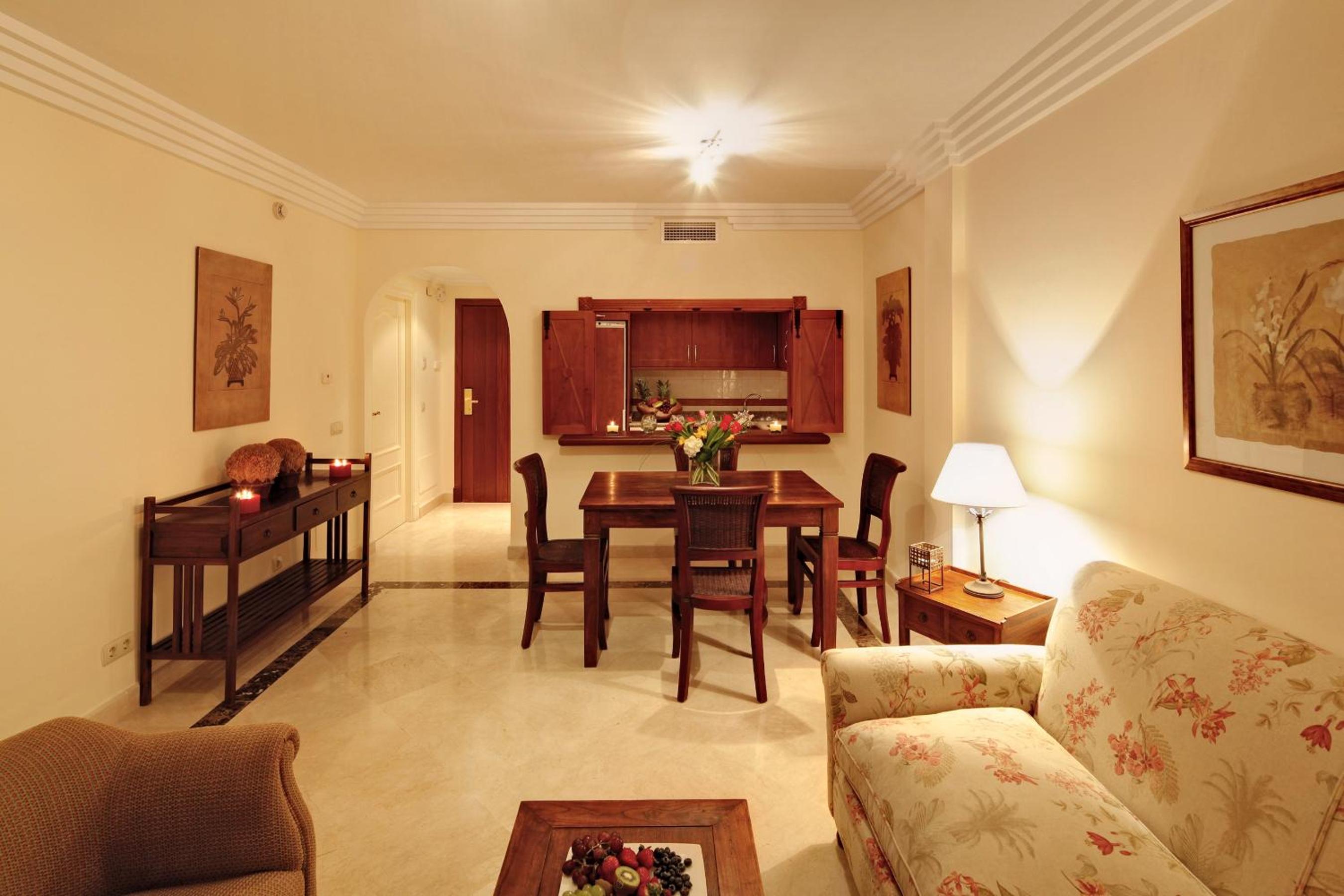 Duplex Apartment - Photo 5