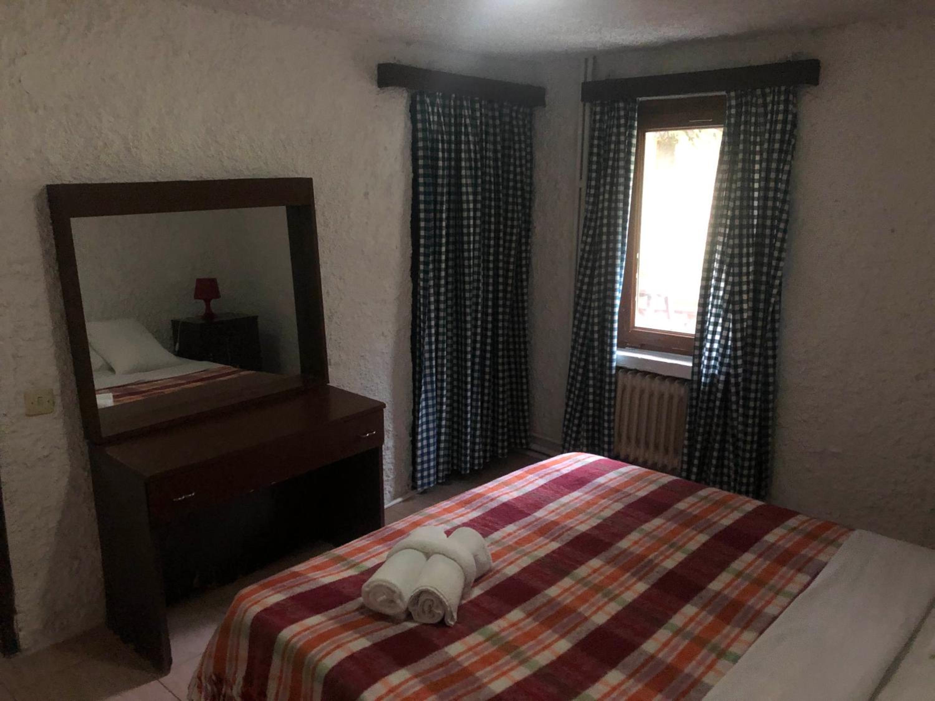 Quadruple Room - Photo 32