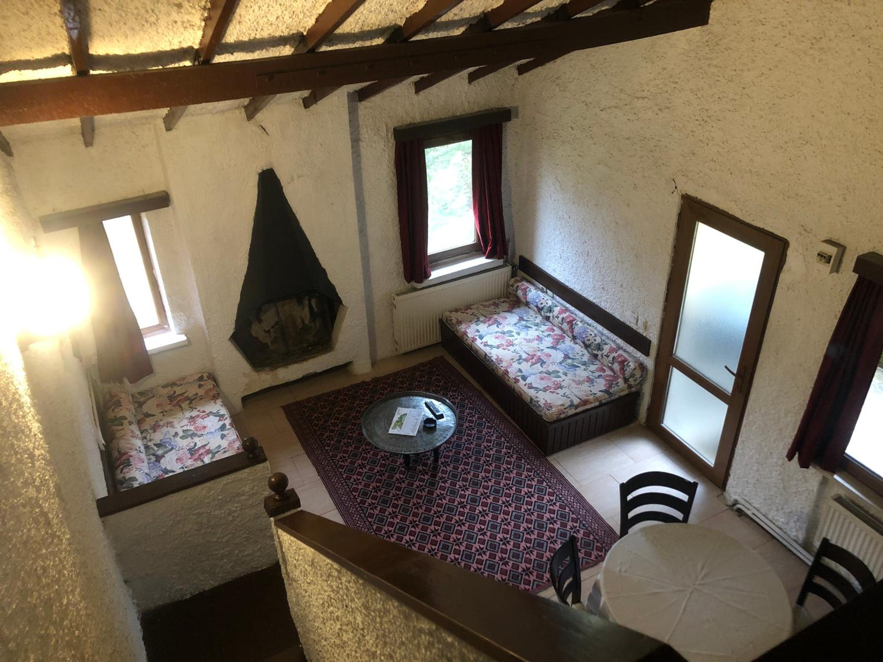 Quadruple Room - Photo 28