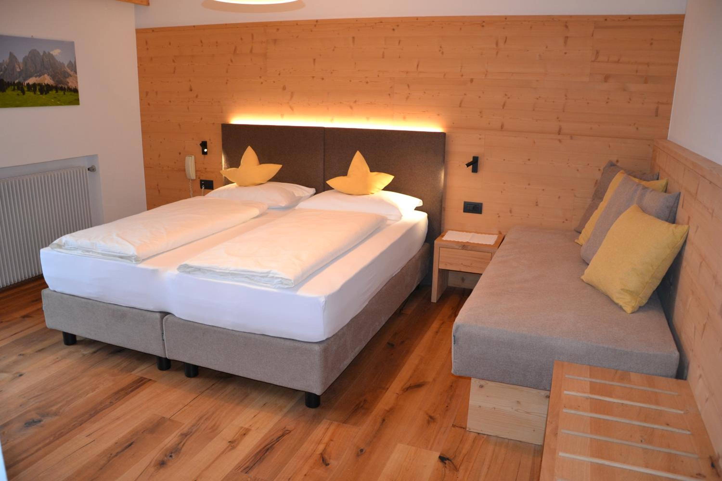 Triple Room with Shower - Photo 6