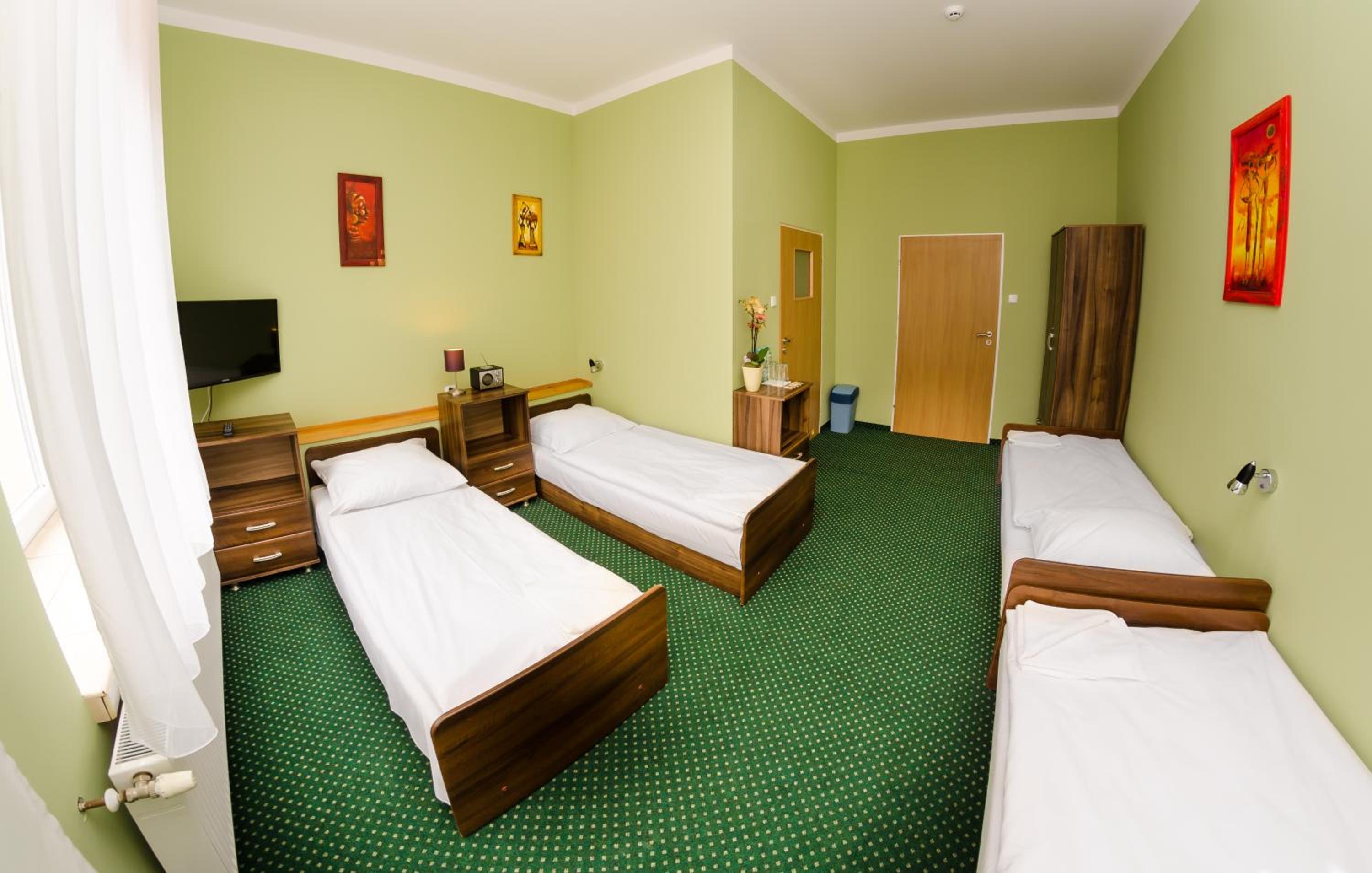 Quadruple Room With Bathroom