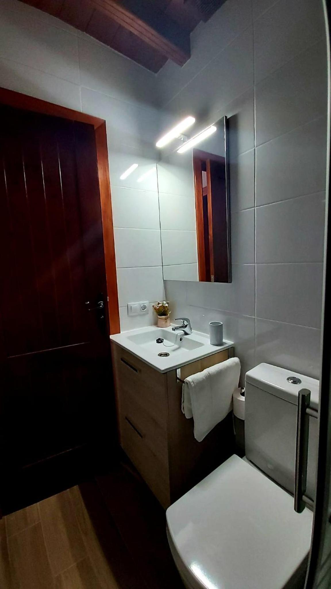 Three-Bedroom House photo 2
