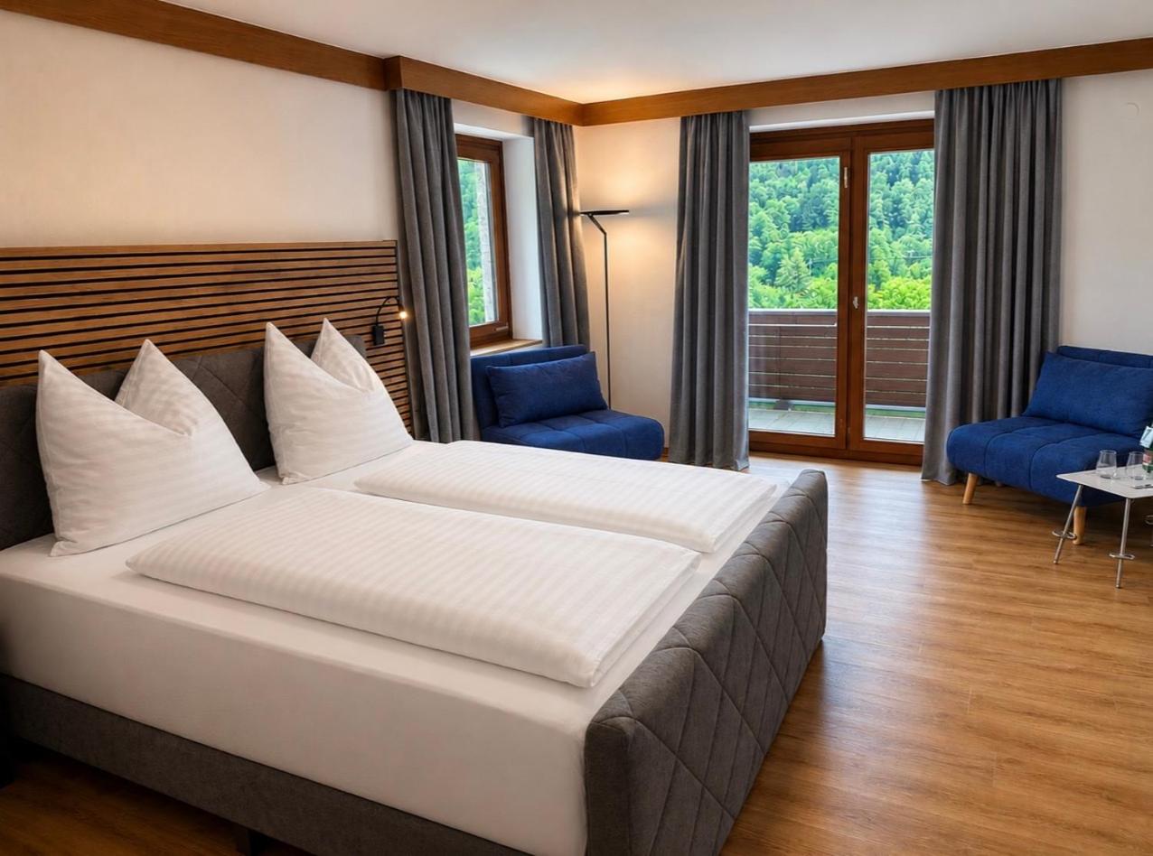 Junior Suite with Balcony