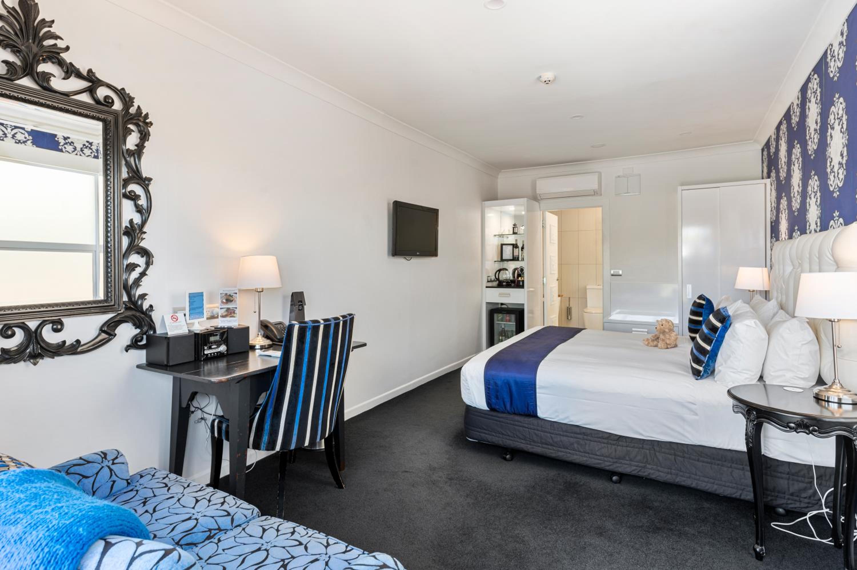 Available room