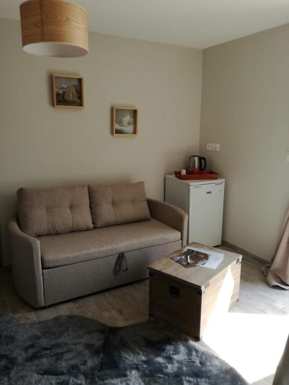 Double Room with Extra Bed - Photo 15
