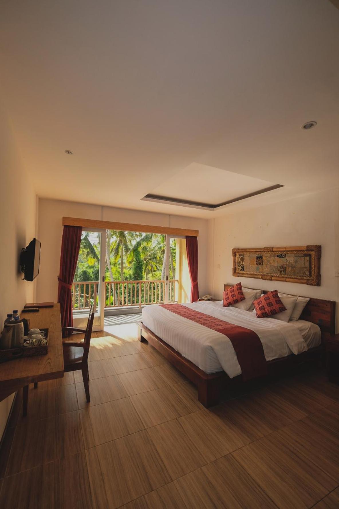 Standard Suite - Photo 16