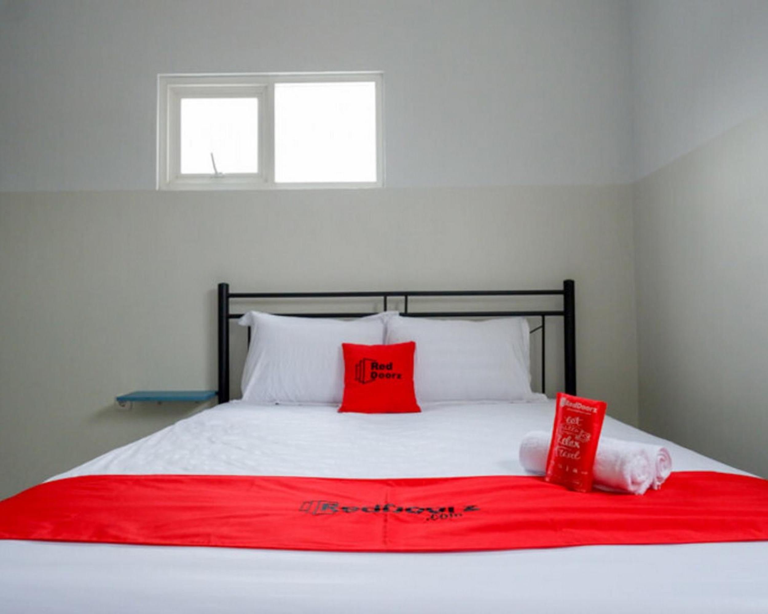 Double Room - Photo 7
