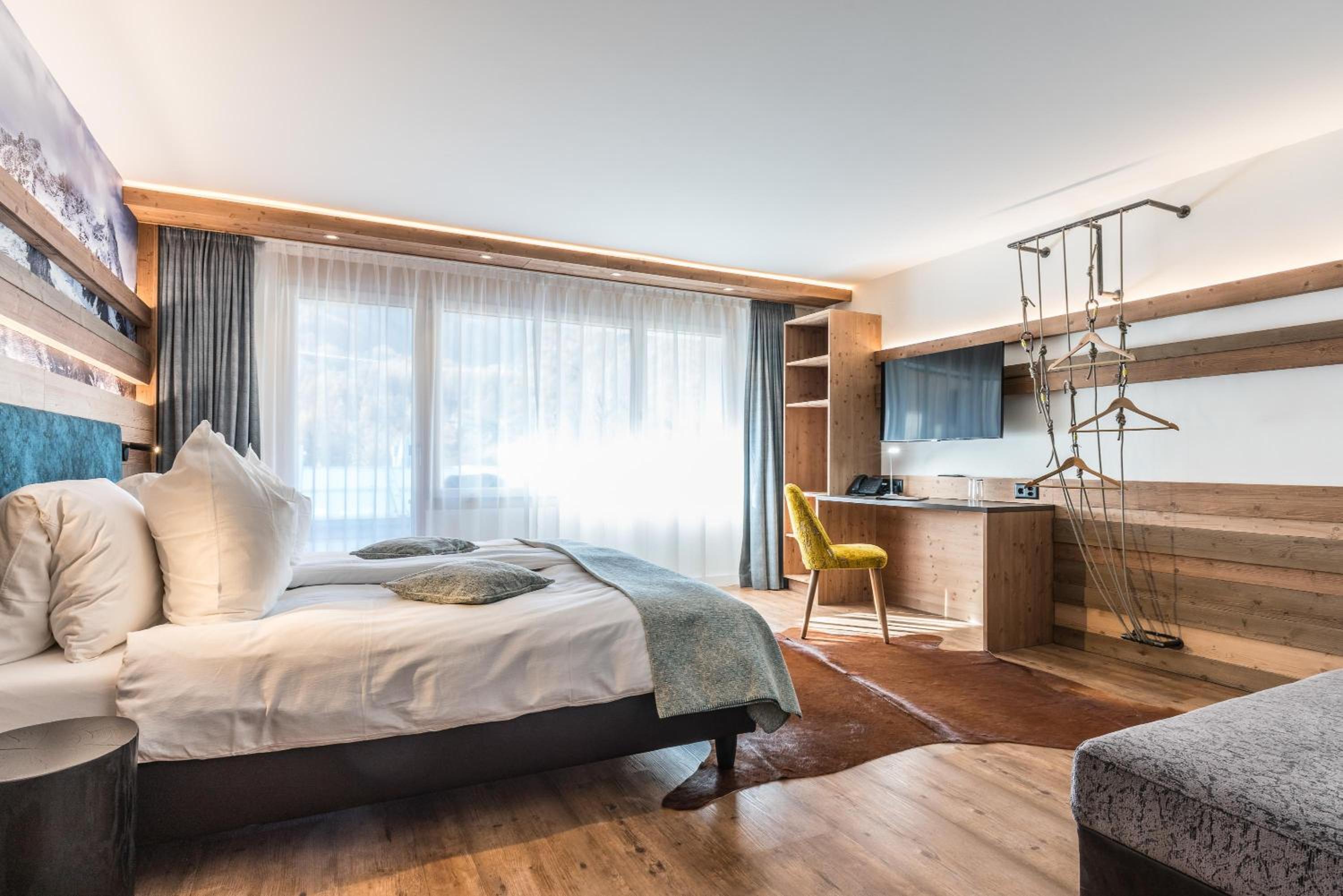 Twin Room Alpin Superior with View - Photo 4