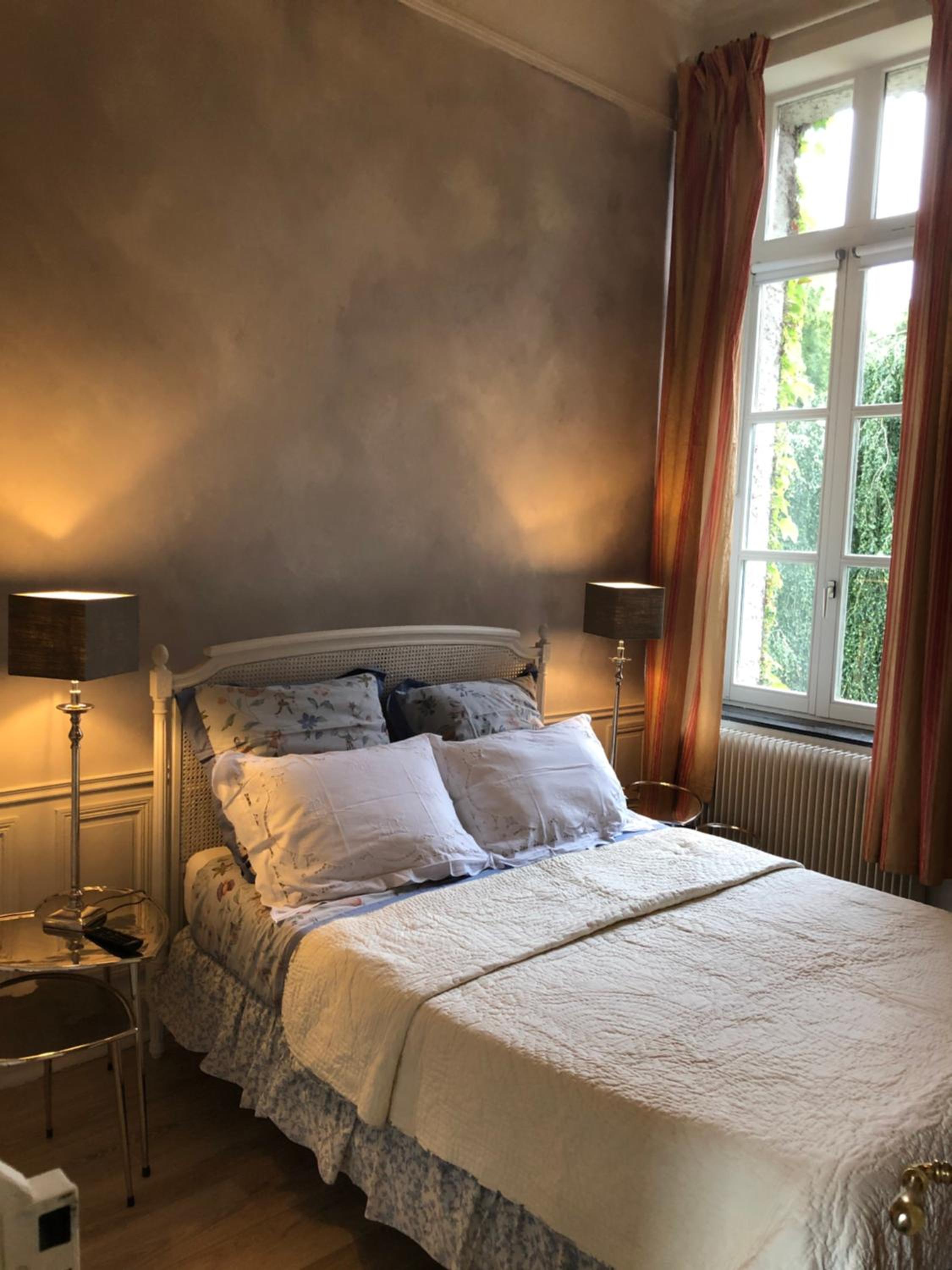 Double Room with Private Bathroom - Photo 2