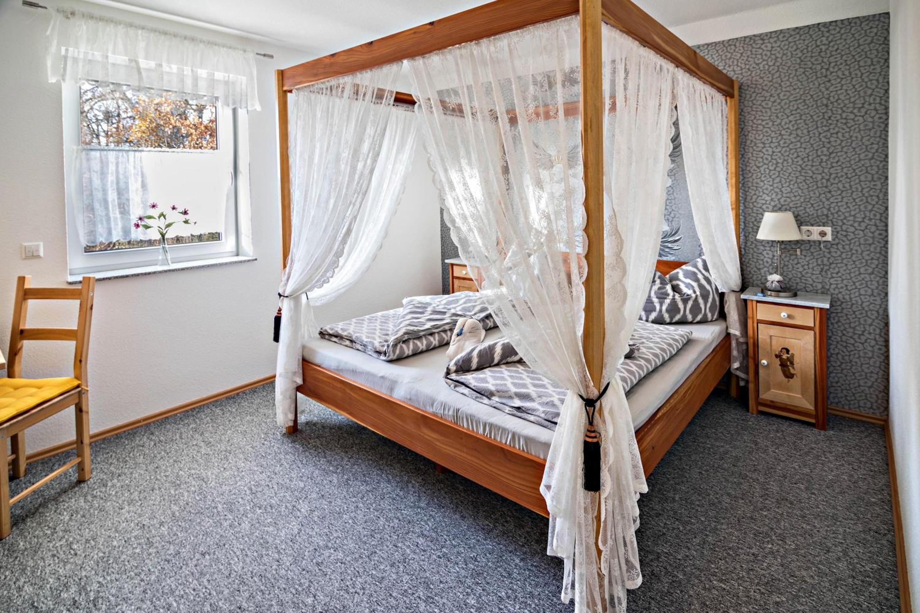 Superior One-Bedroom Apartment with Balcony