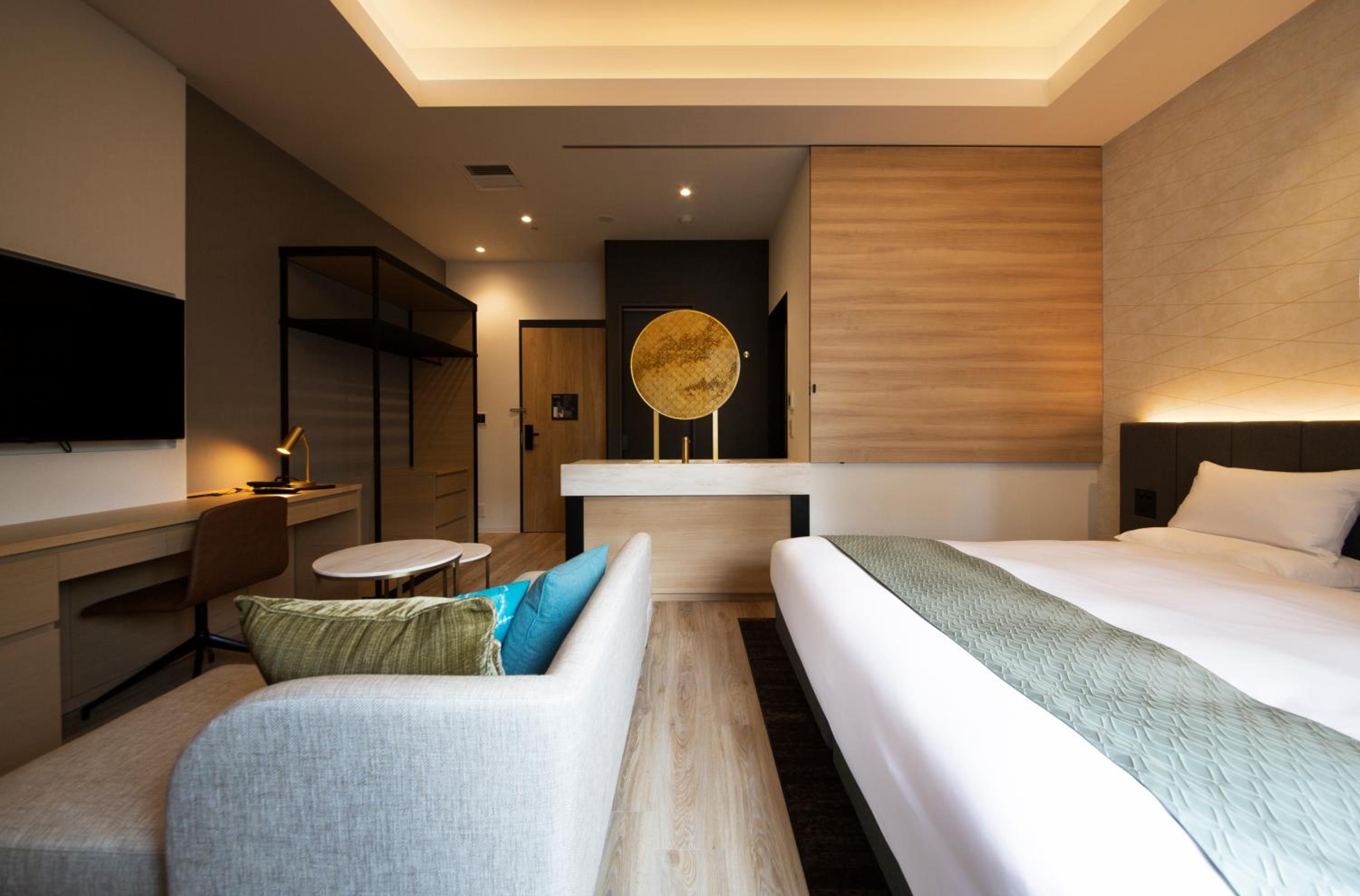 Premier King Room - Photo 1