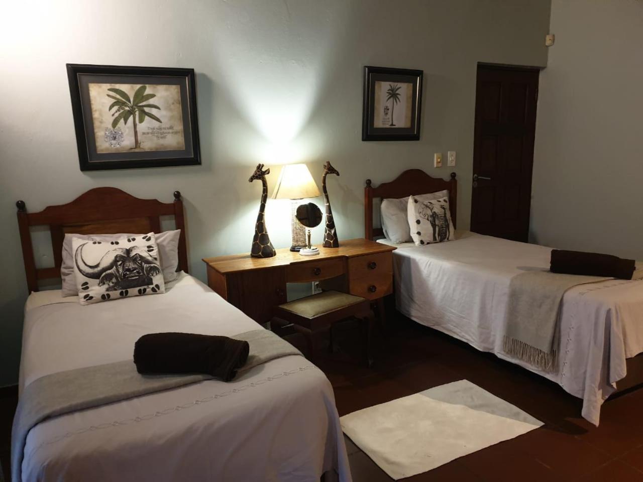 Comfort Triple Room - Photo 13