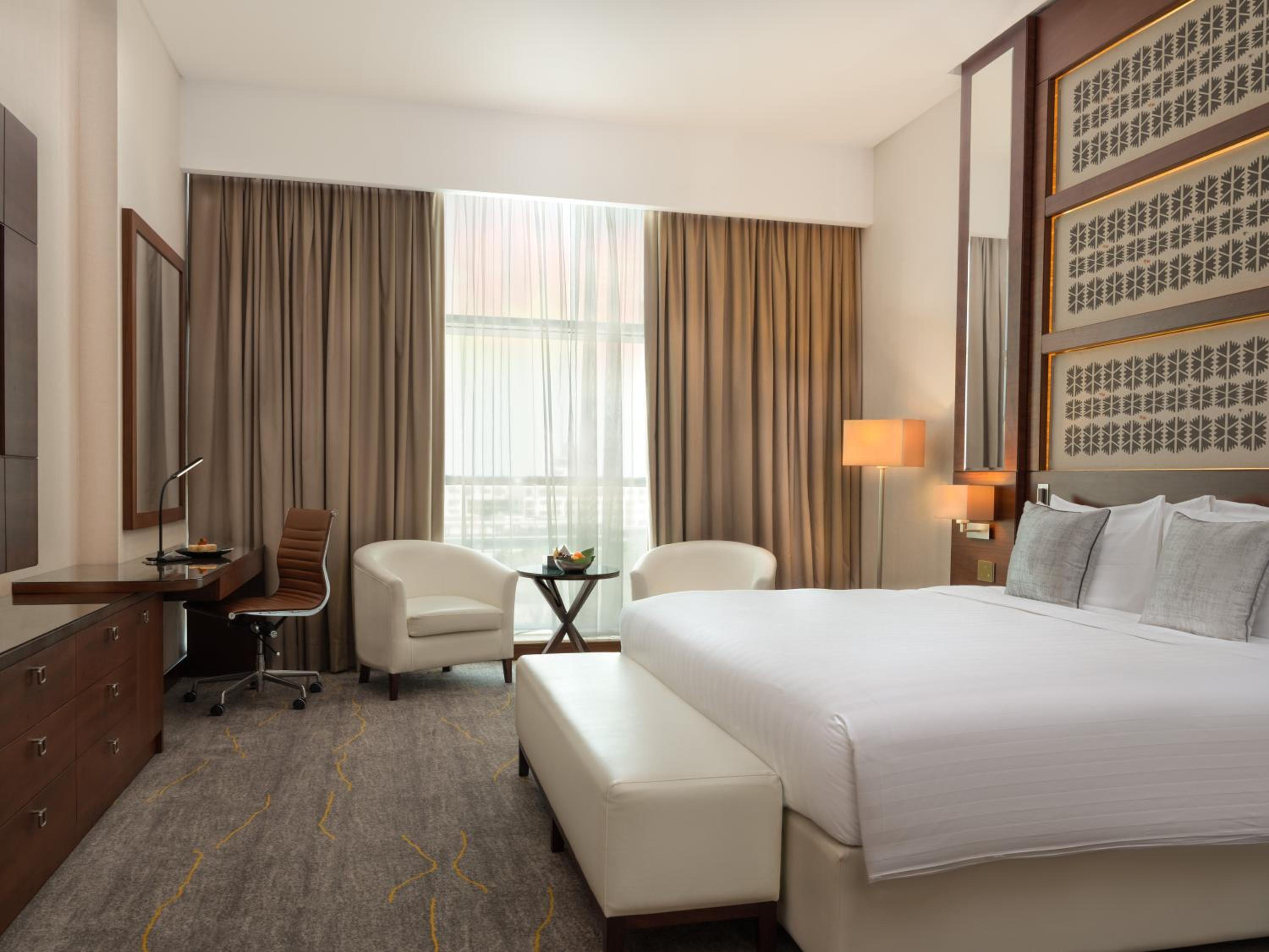 Superior King Room - Photo 2