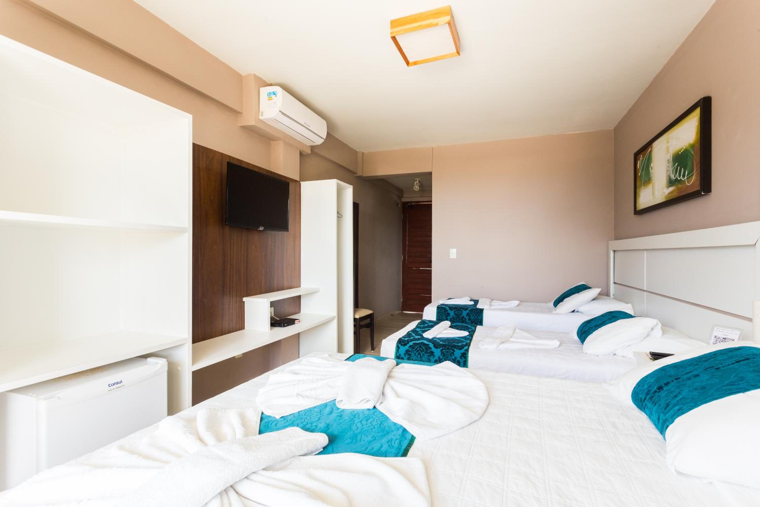 Standard Quadruple Room photo 2