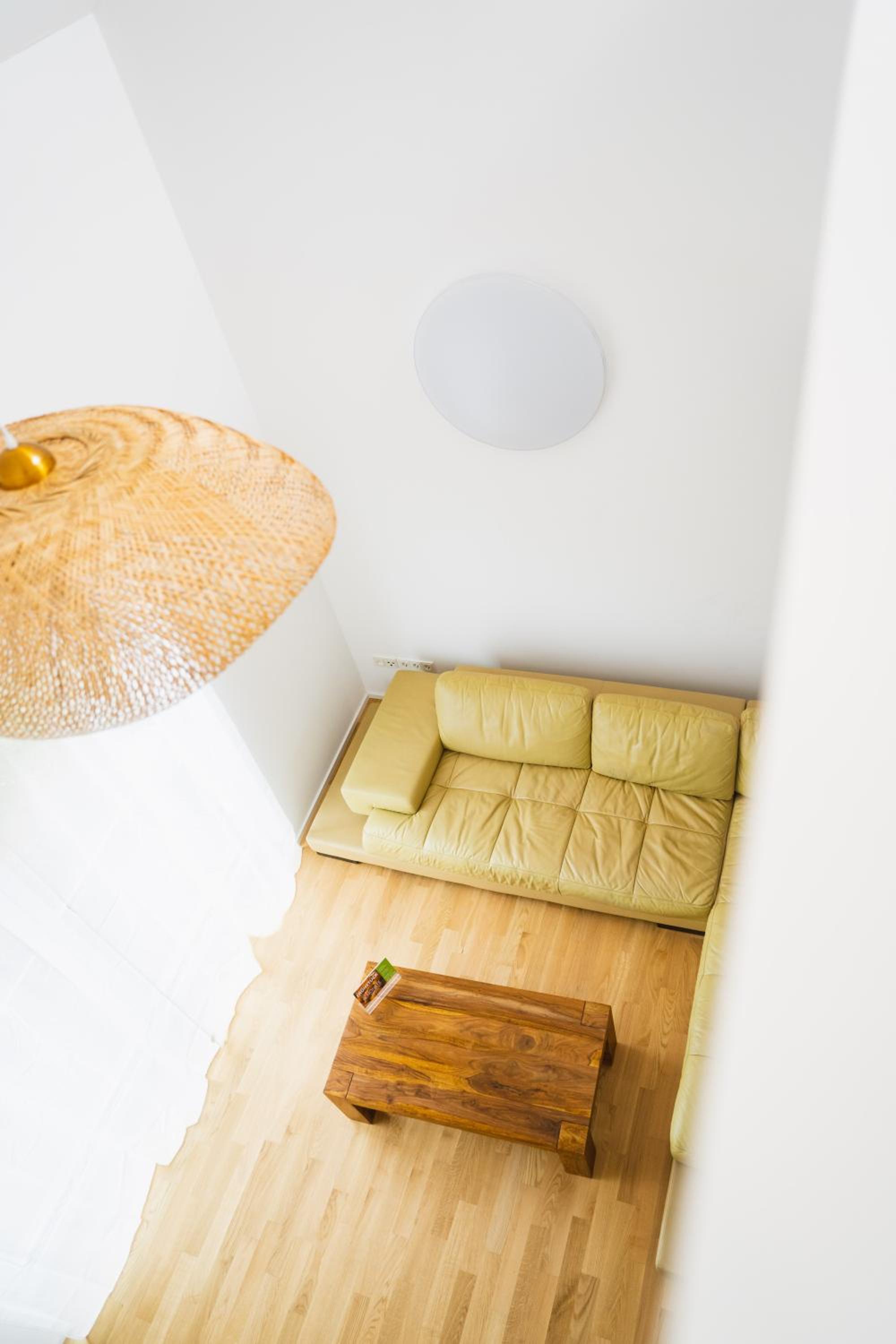 Apartment photo 1