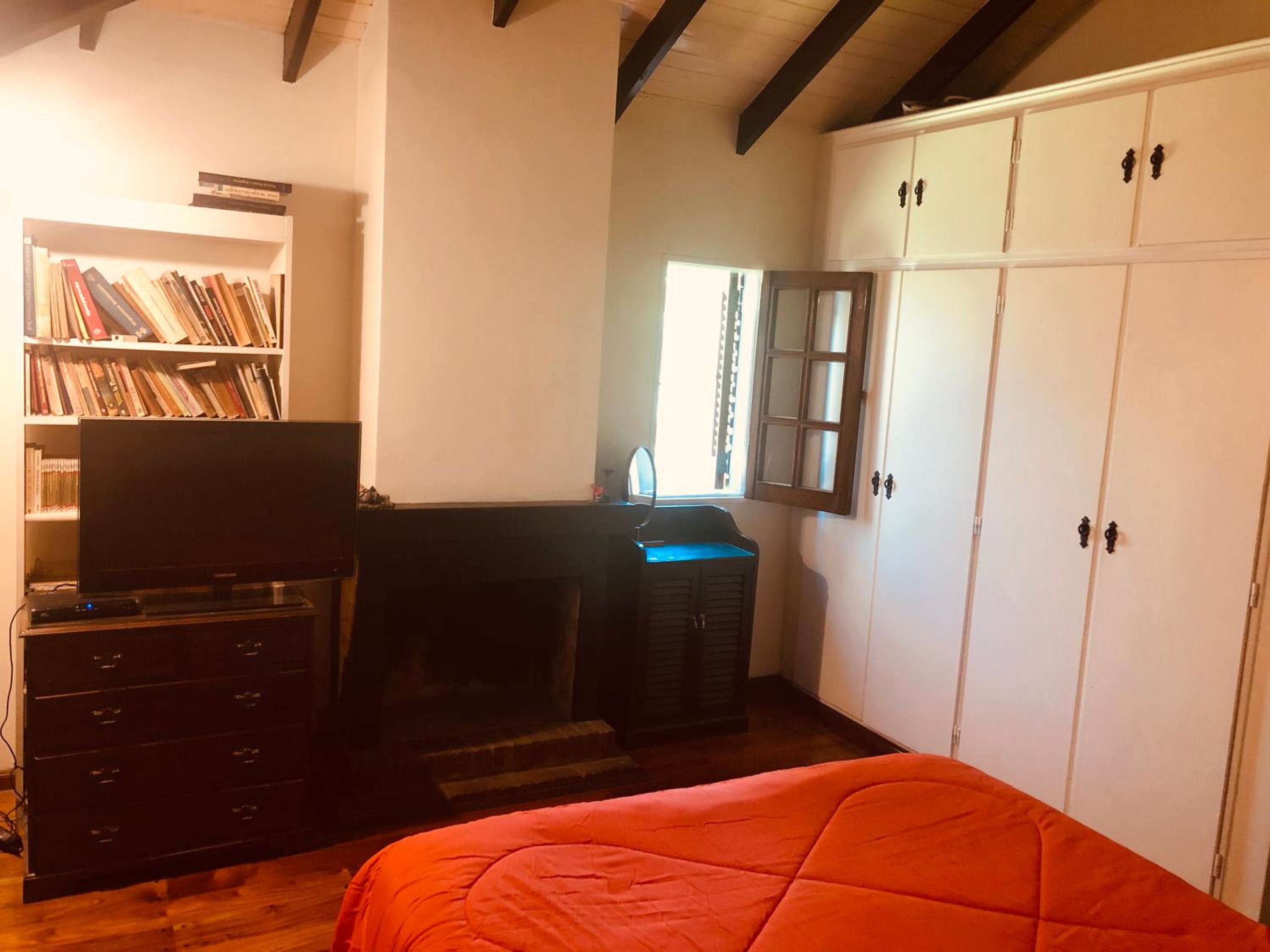 Large Double Room photo 1