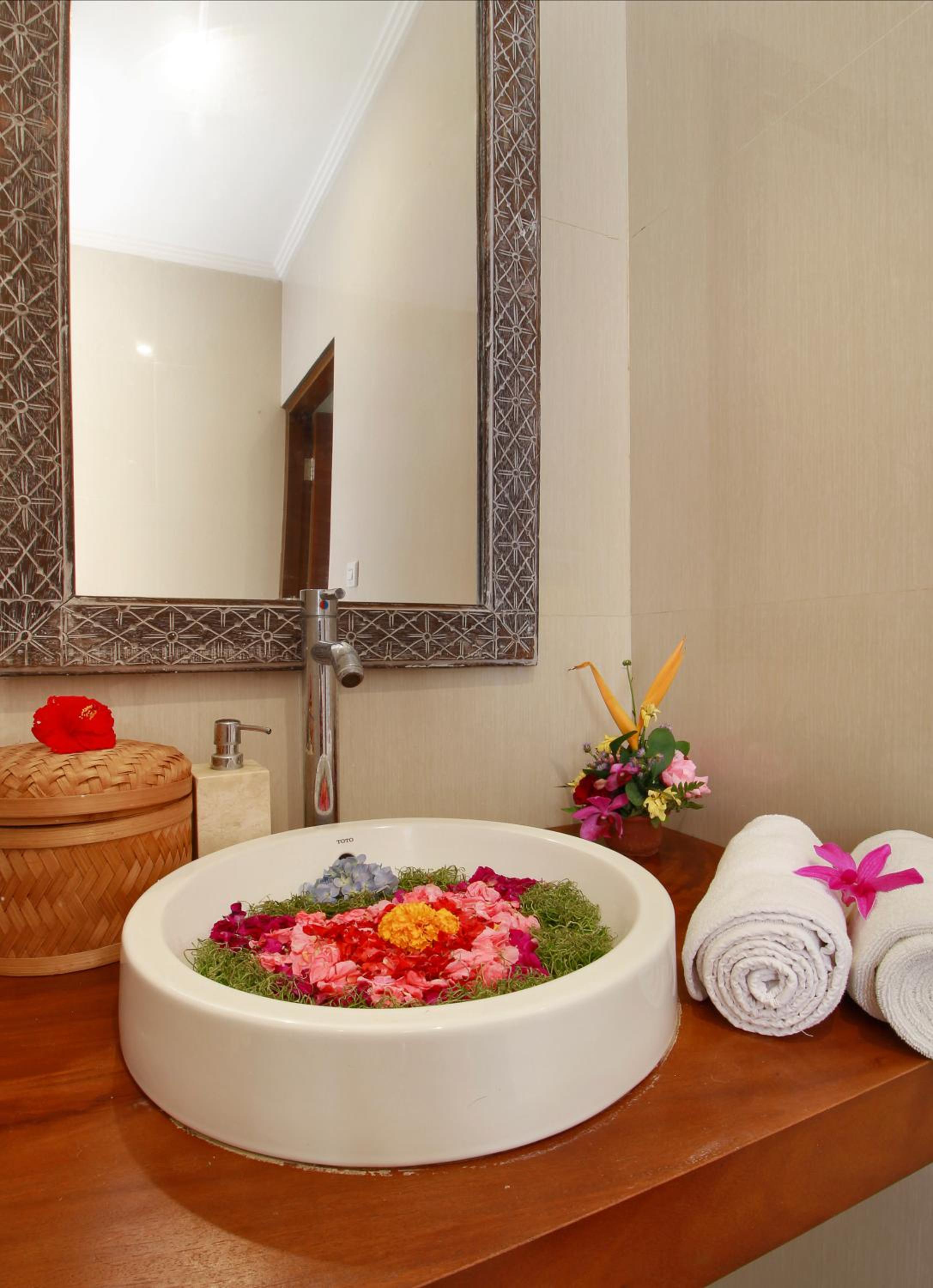 Two-Bedroom Villa with Private Pool - Photo 5