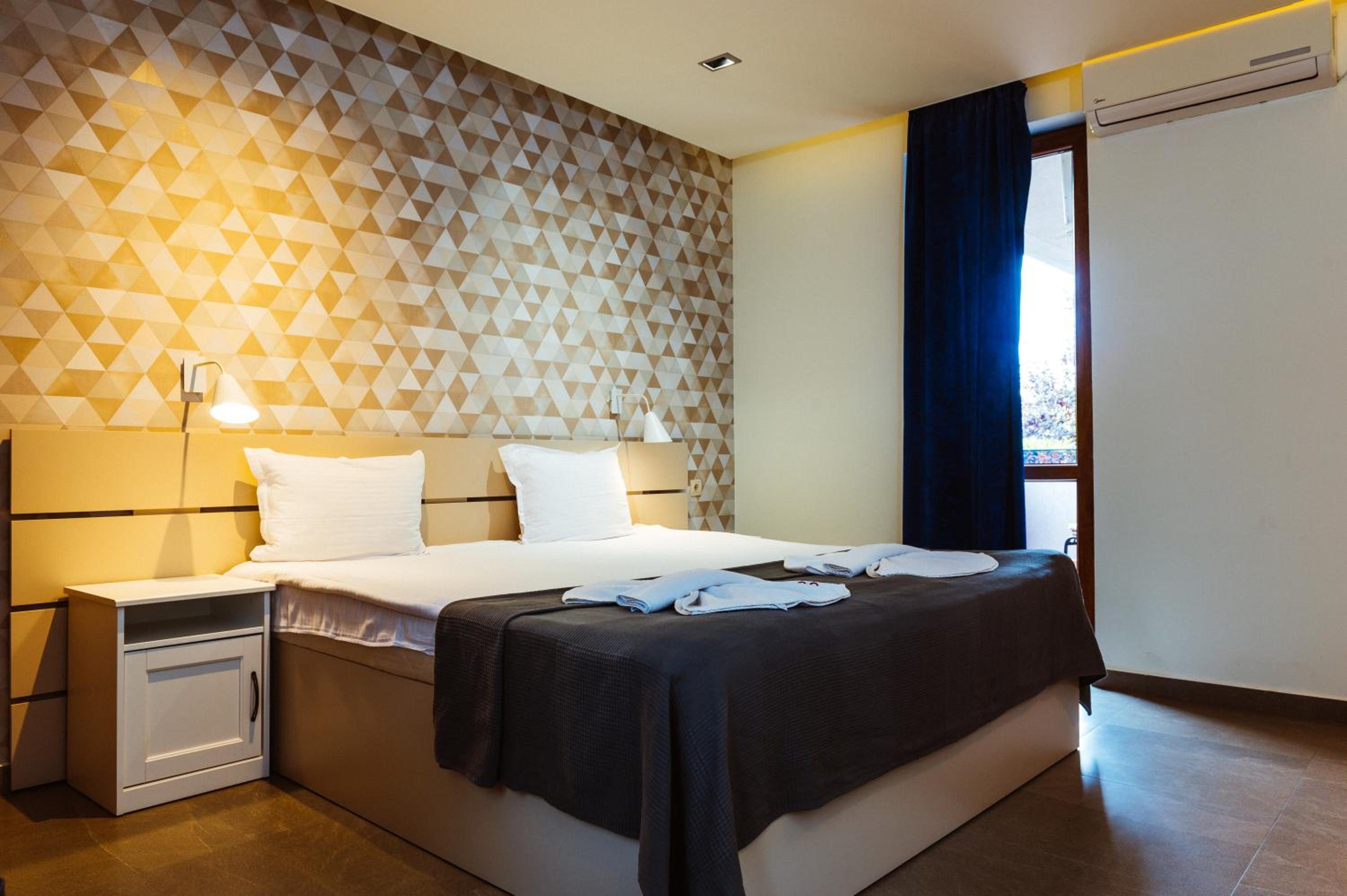 Deluxe Twin Room photo 1