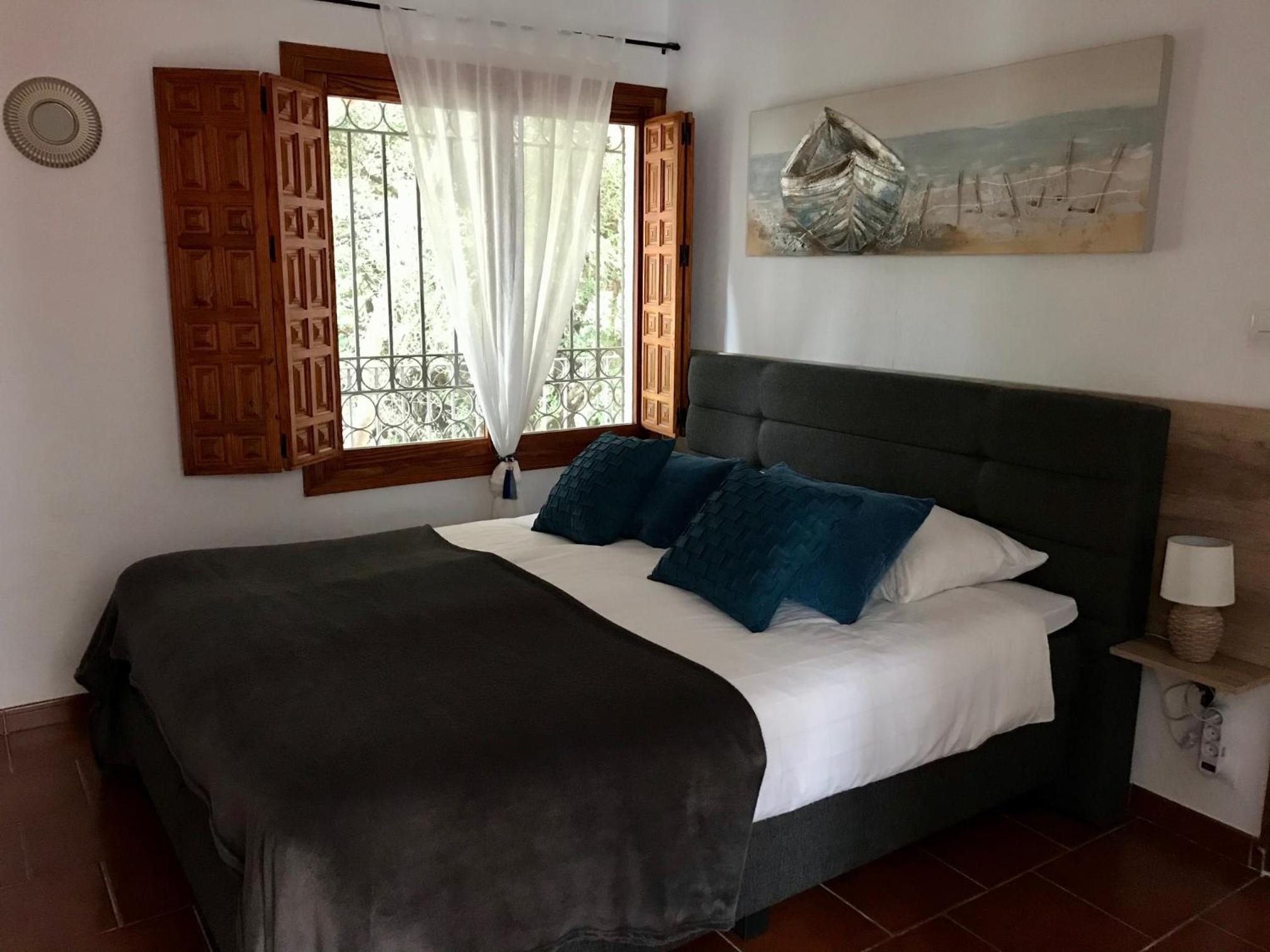 Habitación Cuádruple con Baño Privado