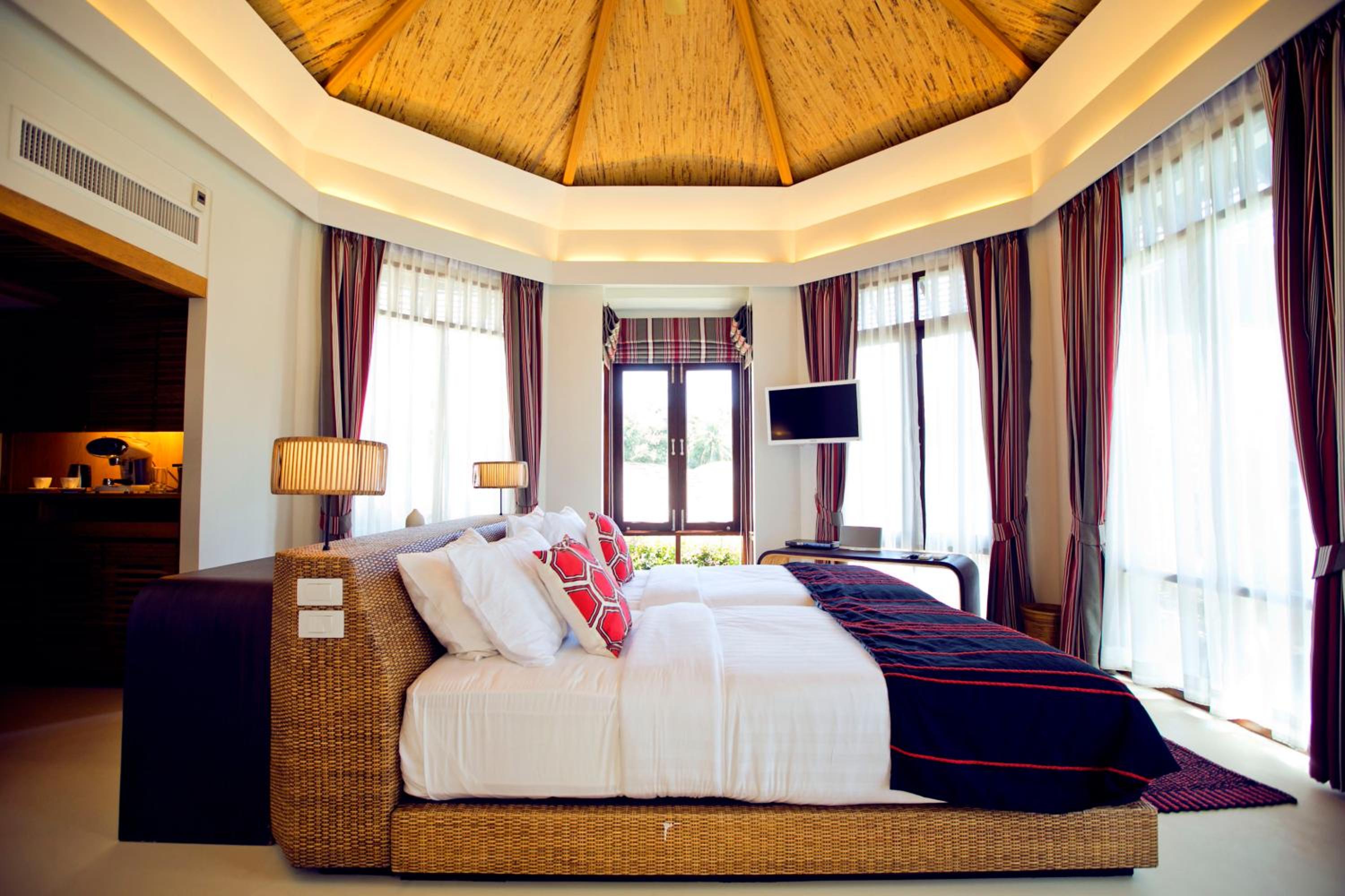 Tropical Villa - Photo 3