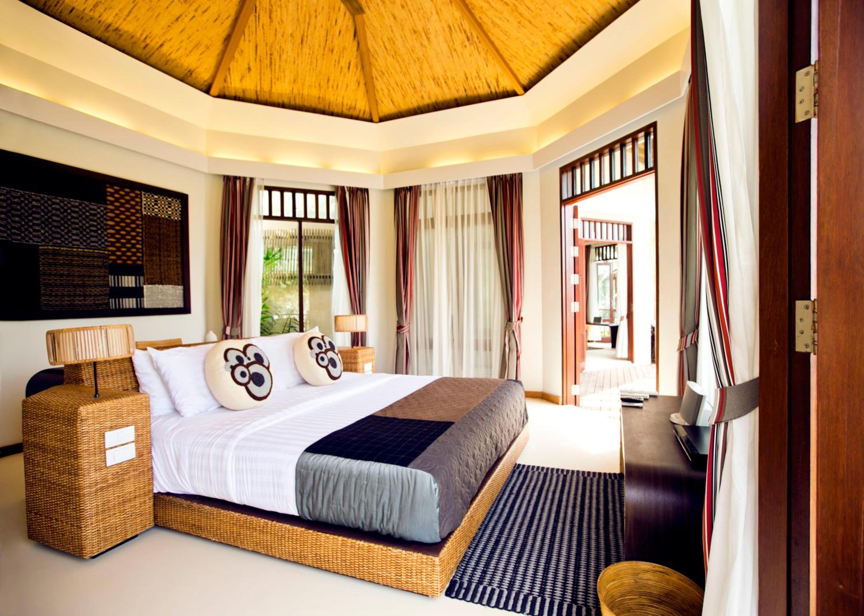 Tropical Villa - Photo 2