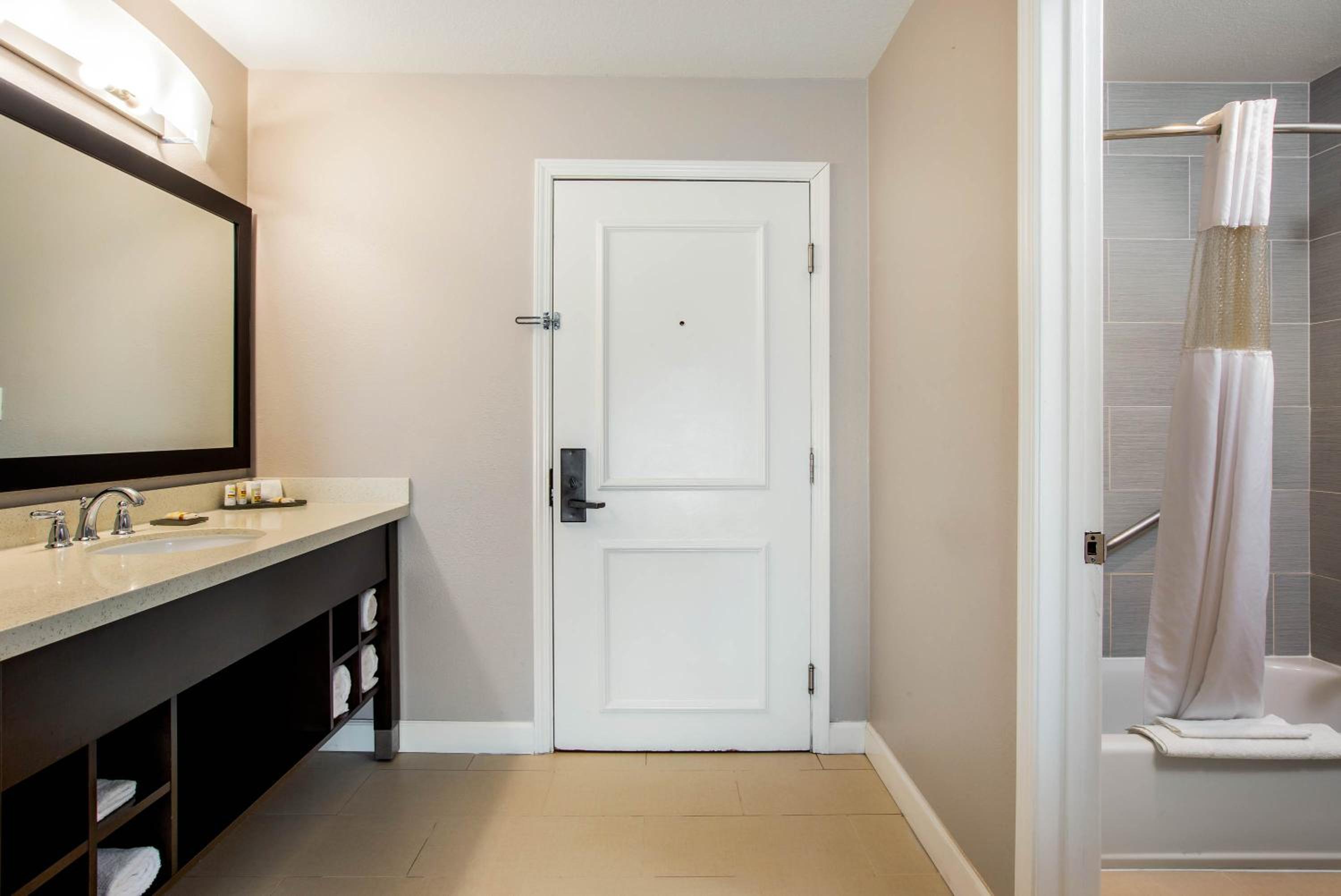 King Room - Photo 13