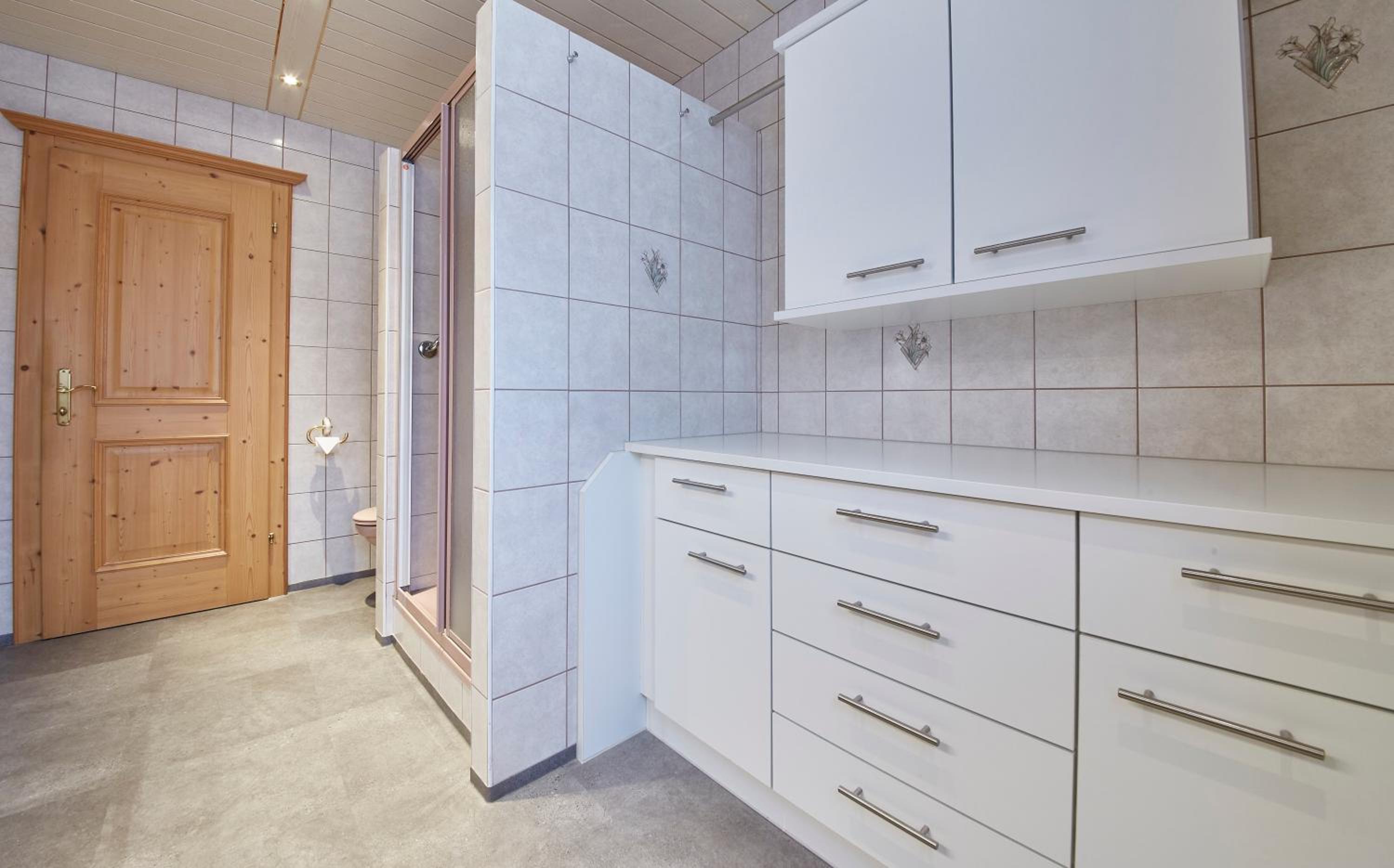 Three-Bedroom House photo 3
