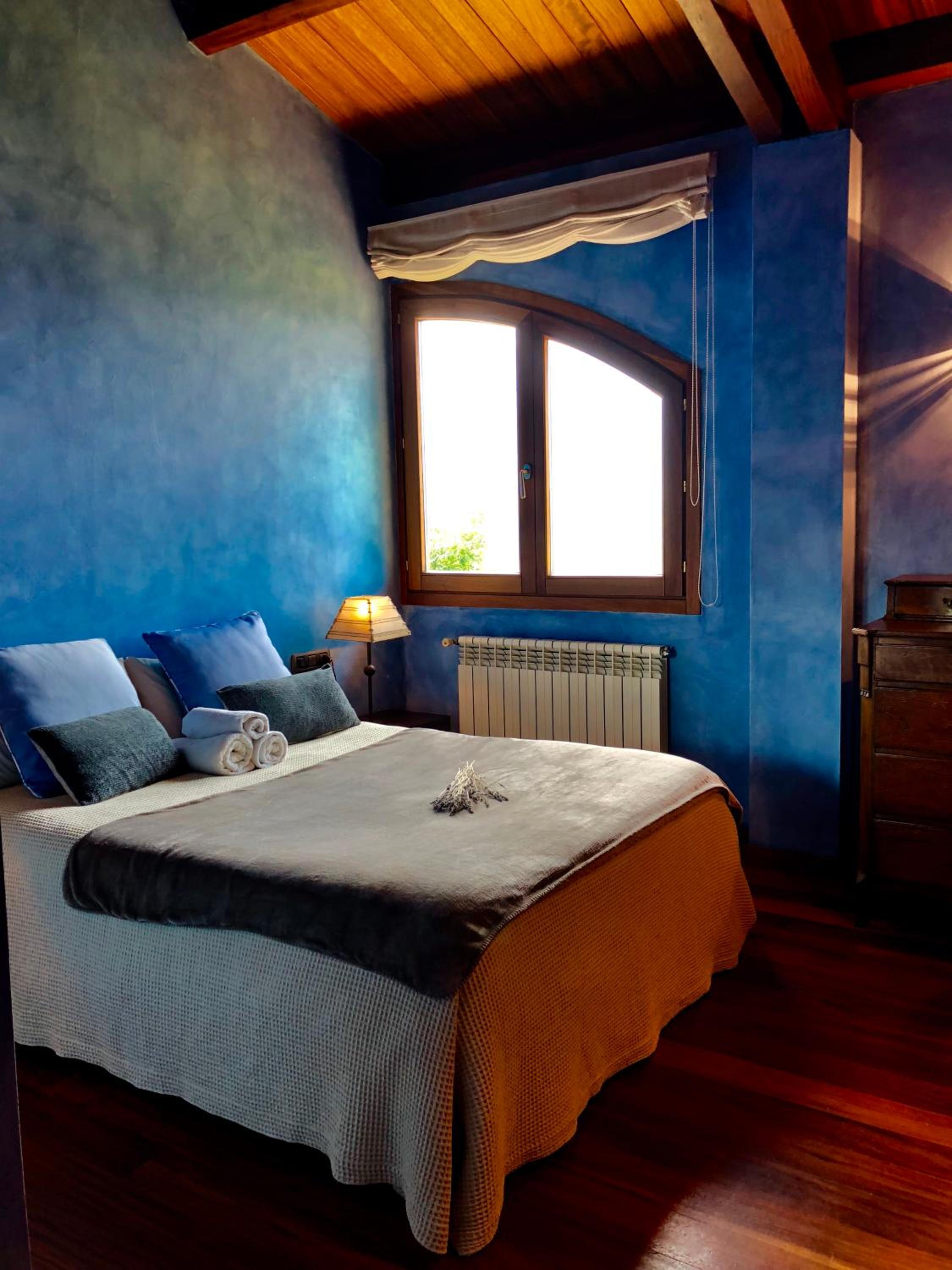 Deluxe Queen Room photo 2