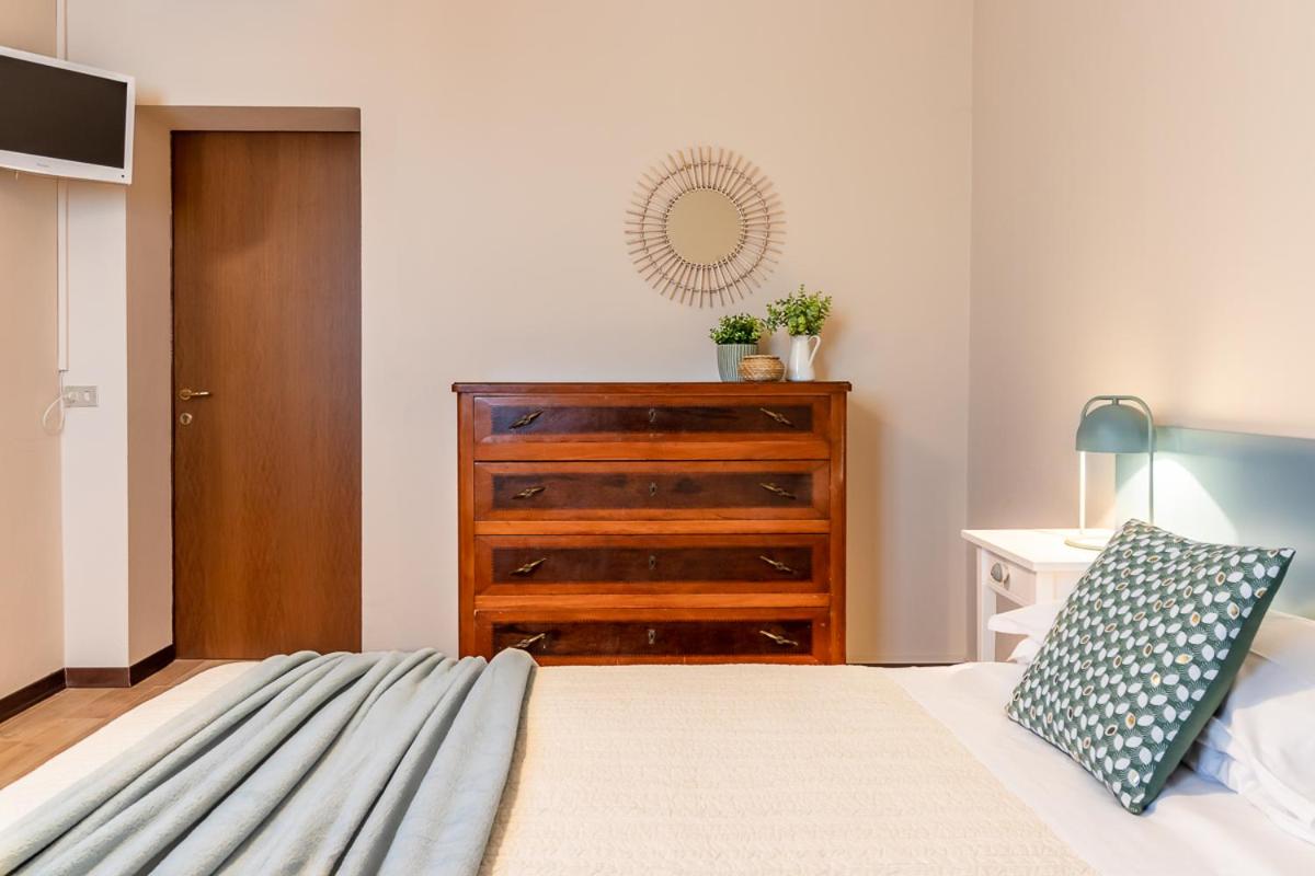 Classic Triple Room photo 1